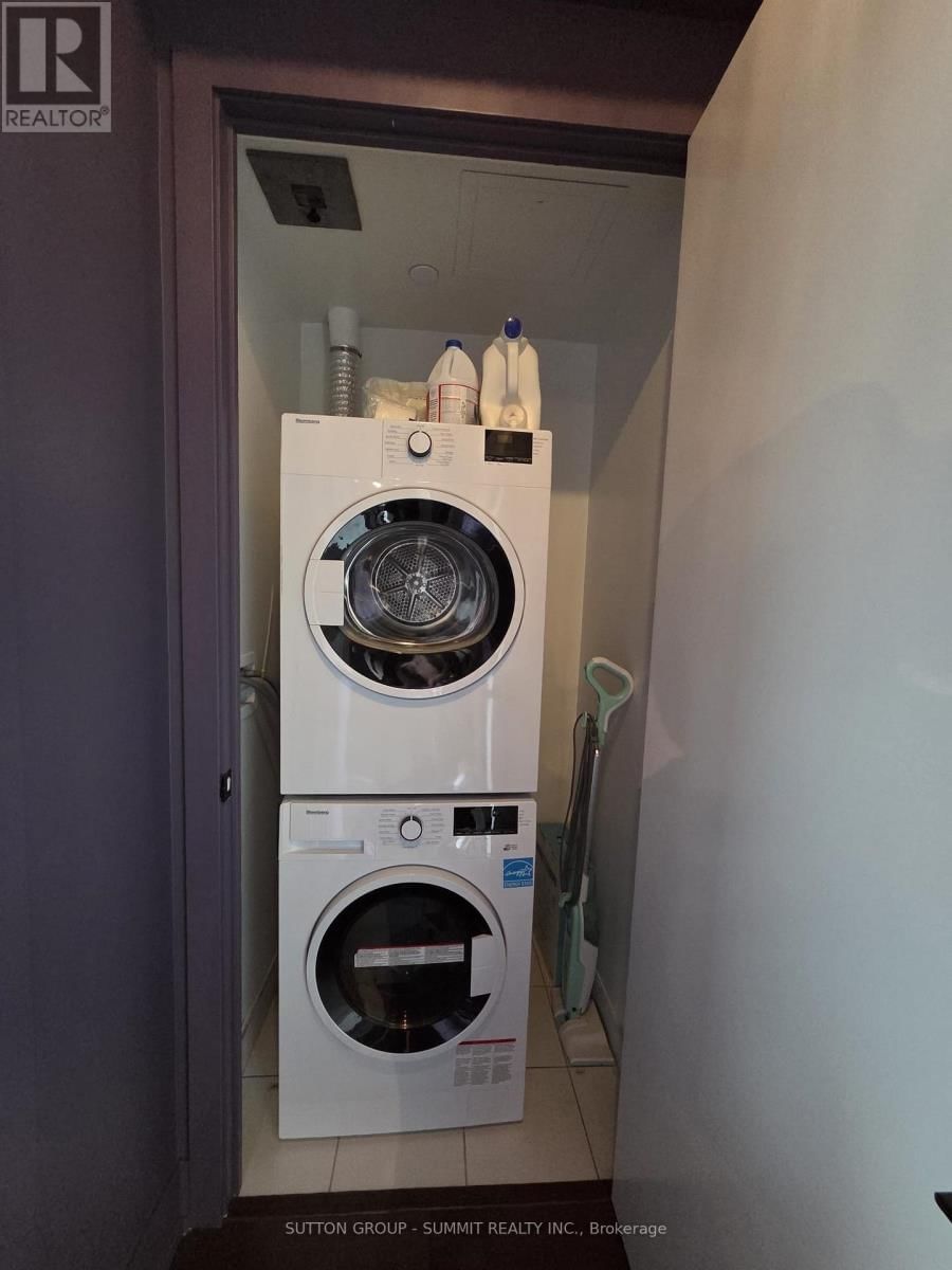 209 - 2450 OLD BRONTE ROAD Image 14