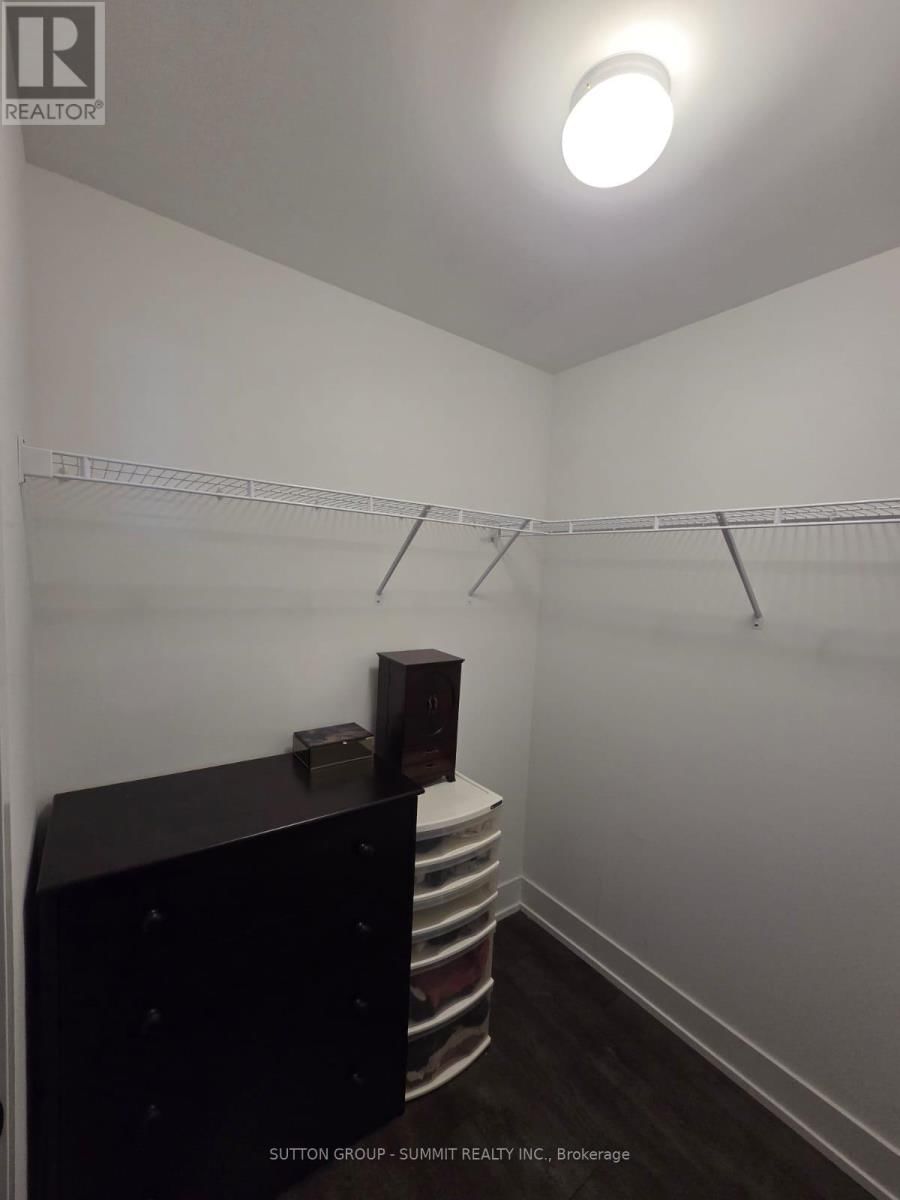 209 - 2450 OLD BRONTE ROAD Image 21