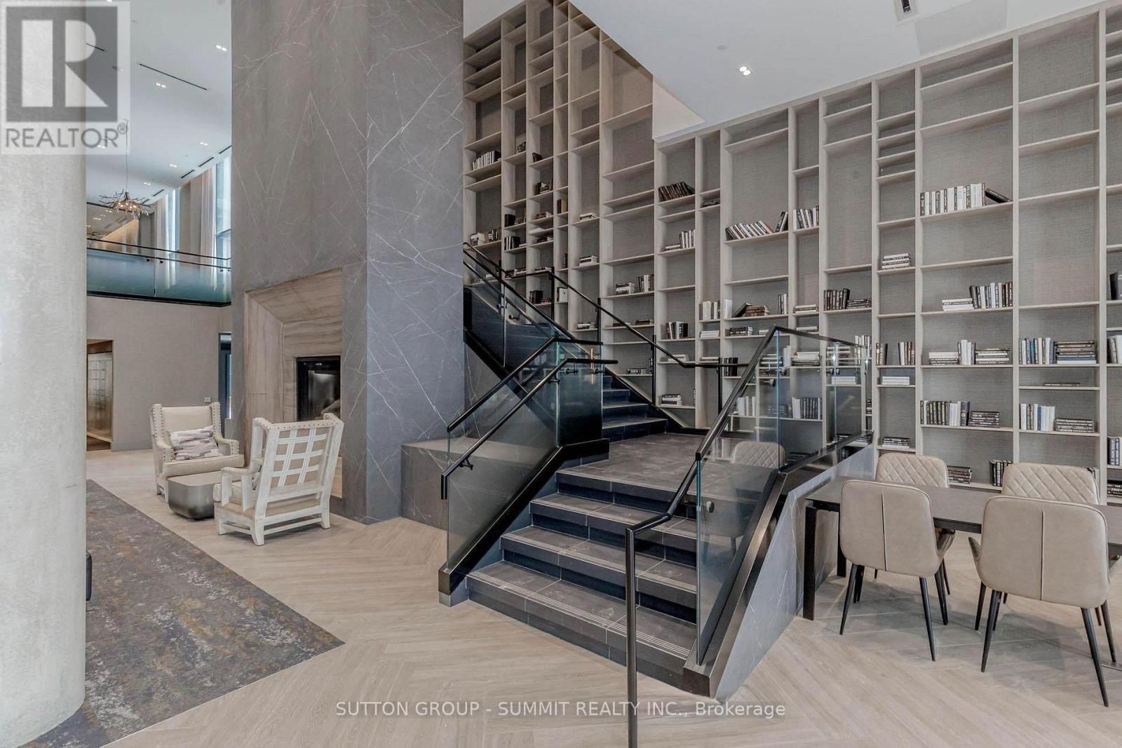 209 - 2450 OLD BRONTE ROAD Image 4