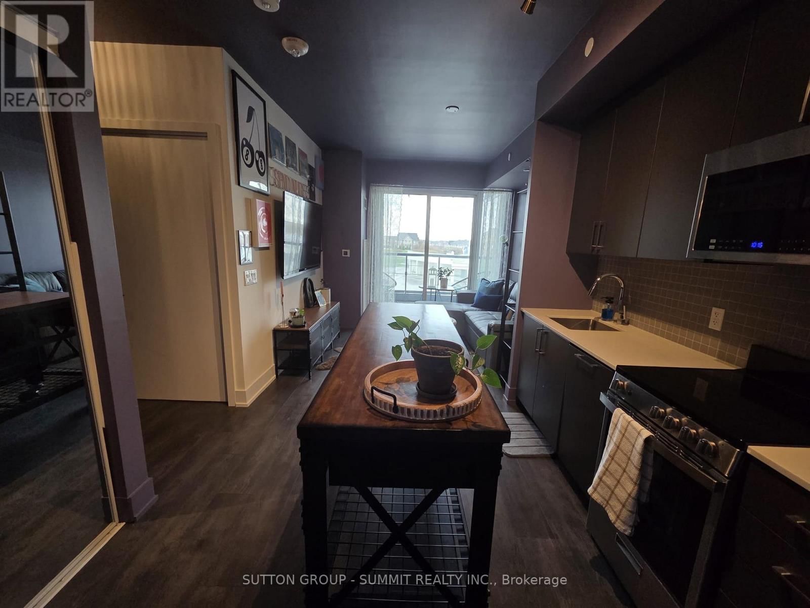 209 - 2450 OLD BRONTE ROAD Image 8