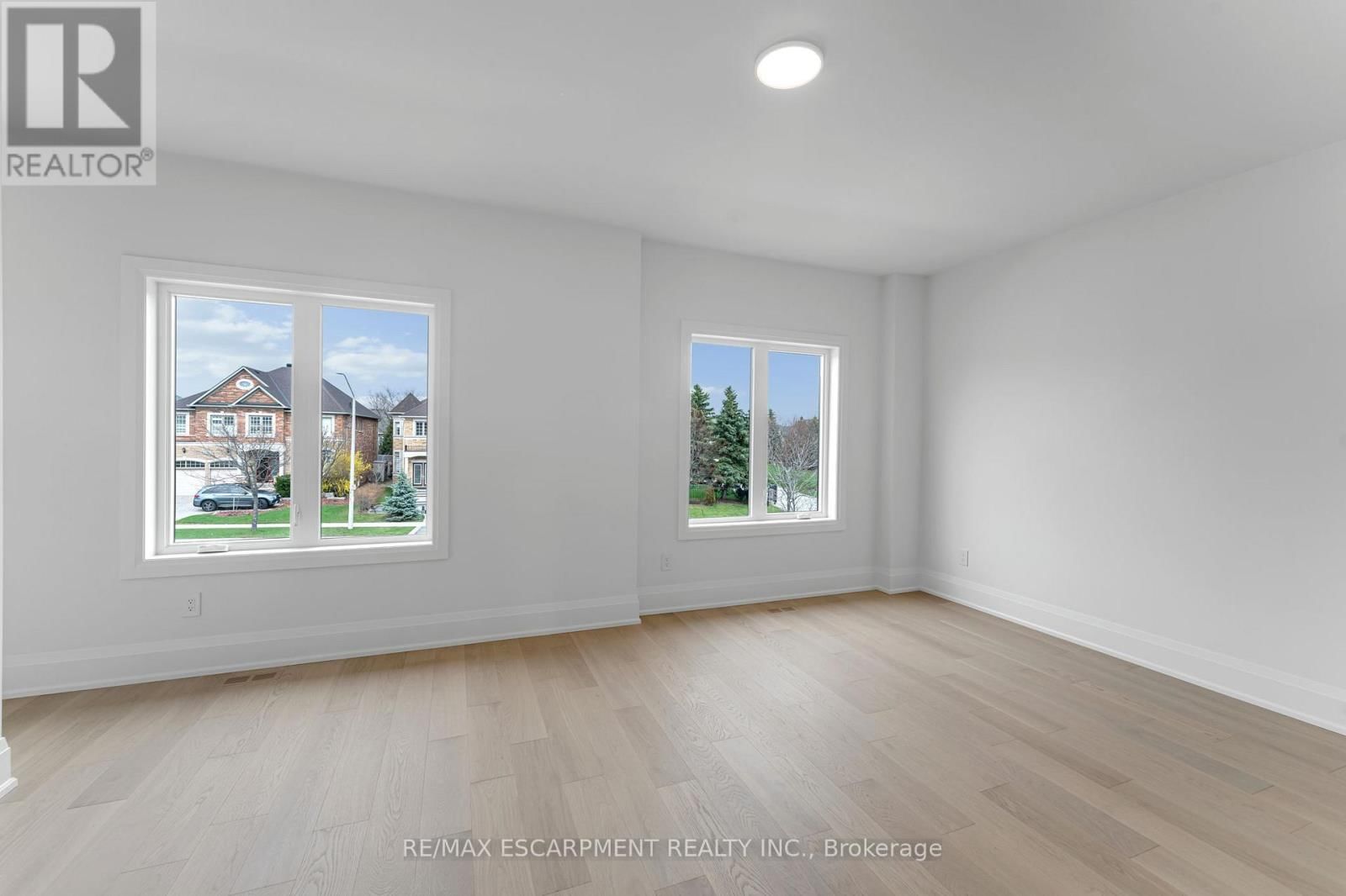 2350 EIGHTH LINE Image 42