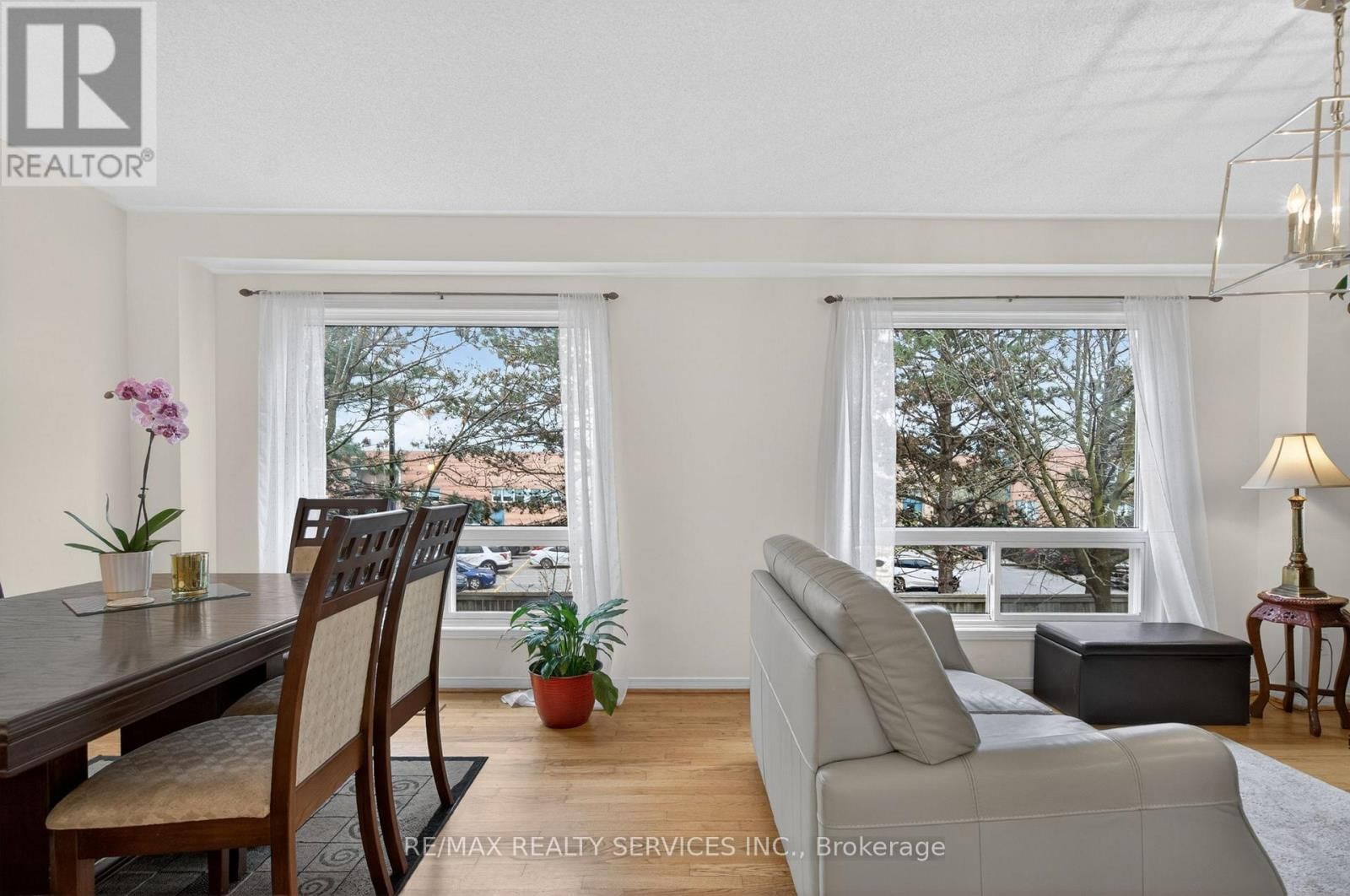 26A - 5205 GLEN ERIN DRIVE EAST Image 12