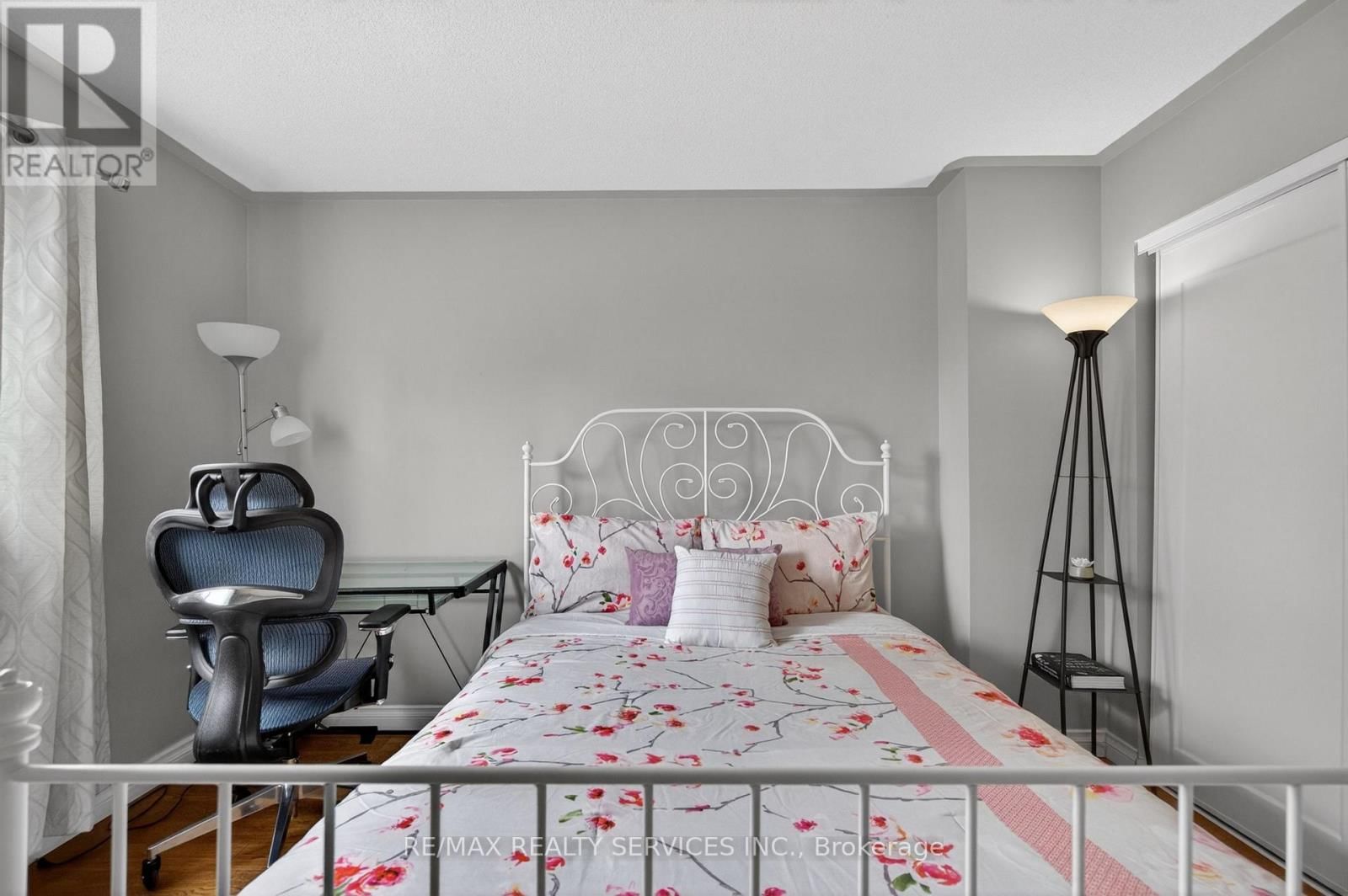 26A - 5205 GLEN ERIN DRIVE EAST Image 29