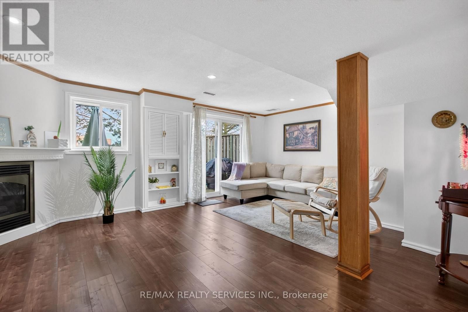 26A - 5205 GLEN ERIN DRIVE EAST Image 32