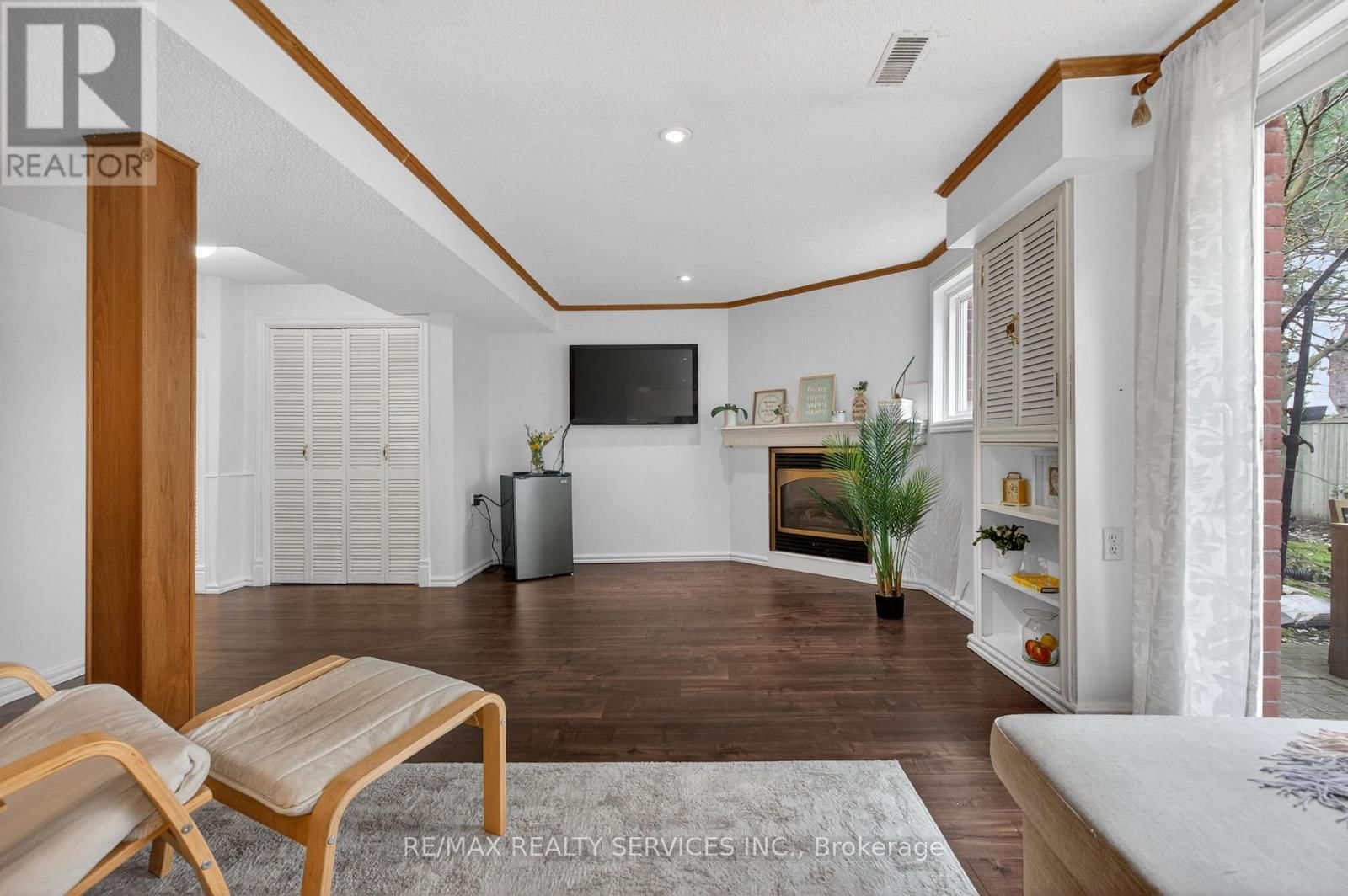 26A - 5205 GLEN ERIN DRIVE EAST Image 36