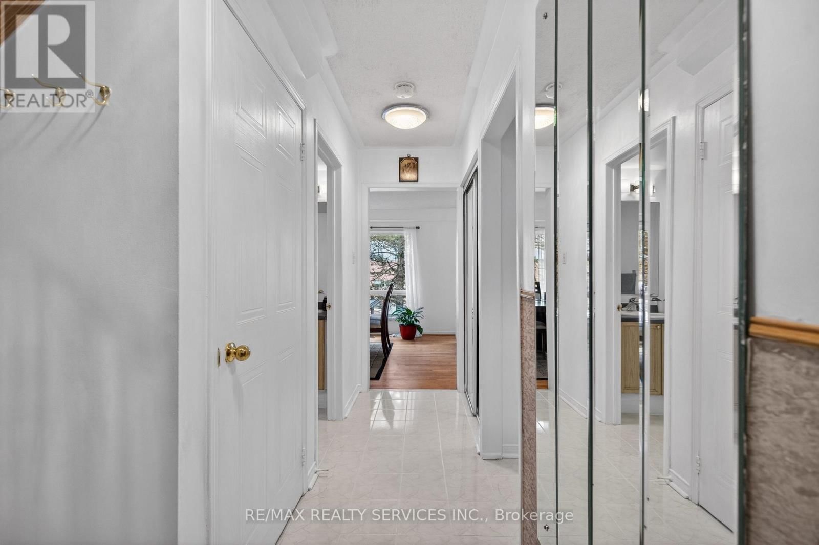 26A - 5205 GLEN ERIN DRIVE EAST Image 8