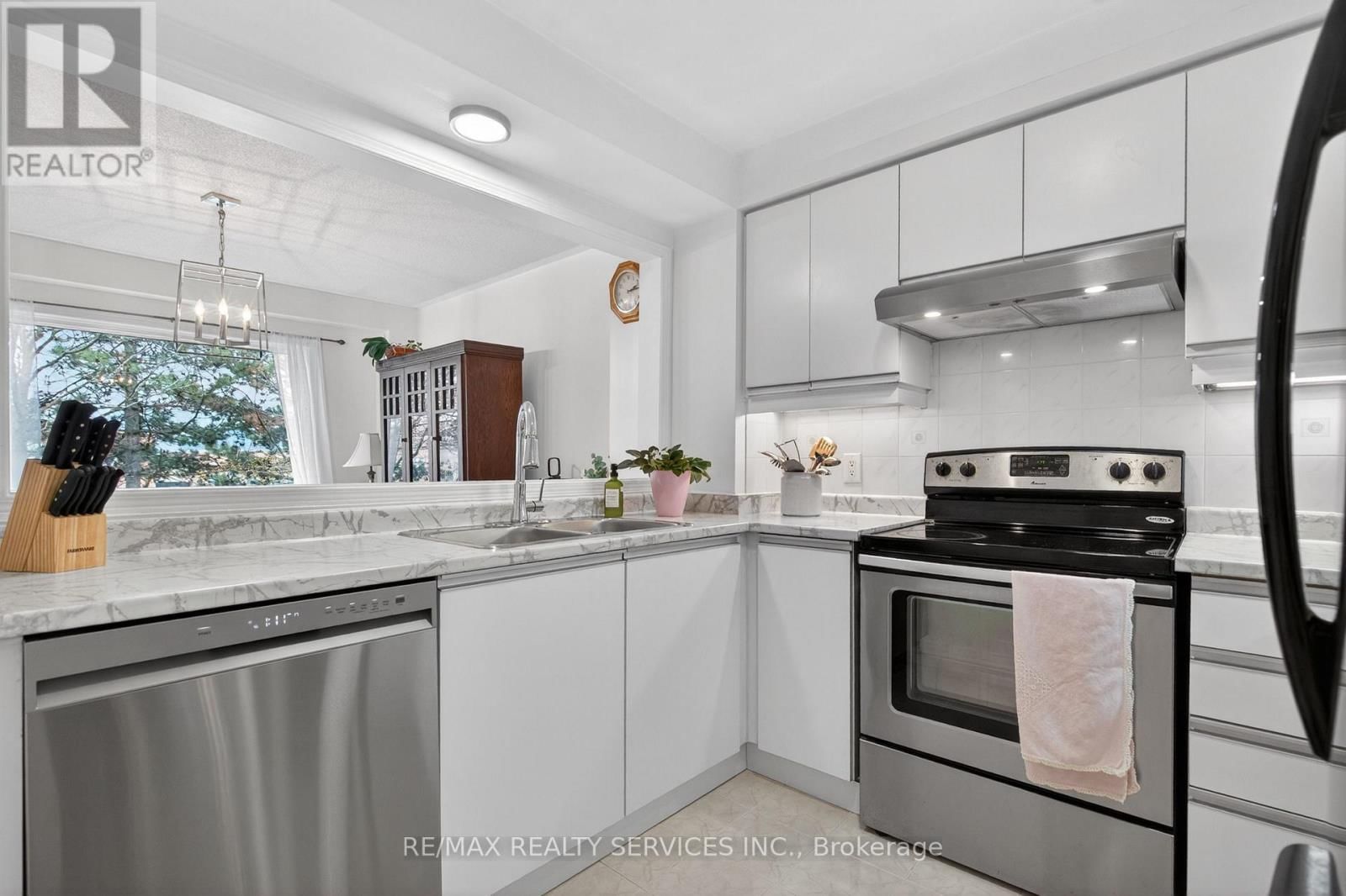 26A - 5205 GLEN ERIN DRIVE EAST Image 9