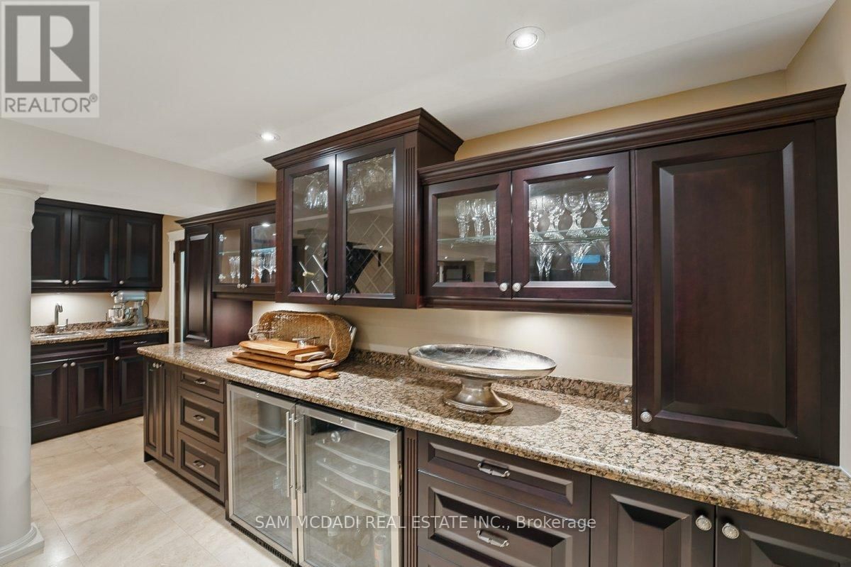 215 ANASTASIA TERRACE Image 31