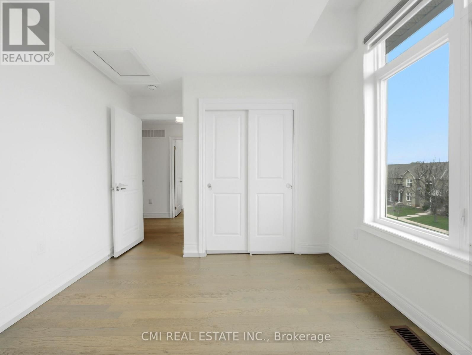 2168 POSTMASTER DRIVE Image 23