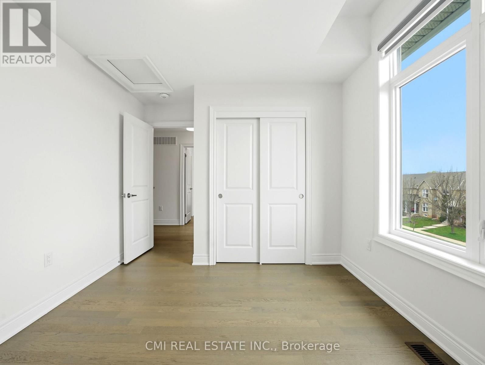 2168 POSTMASTER DRIVE Image 24