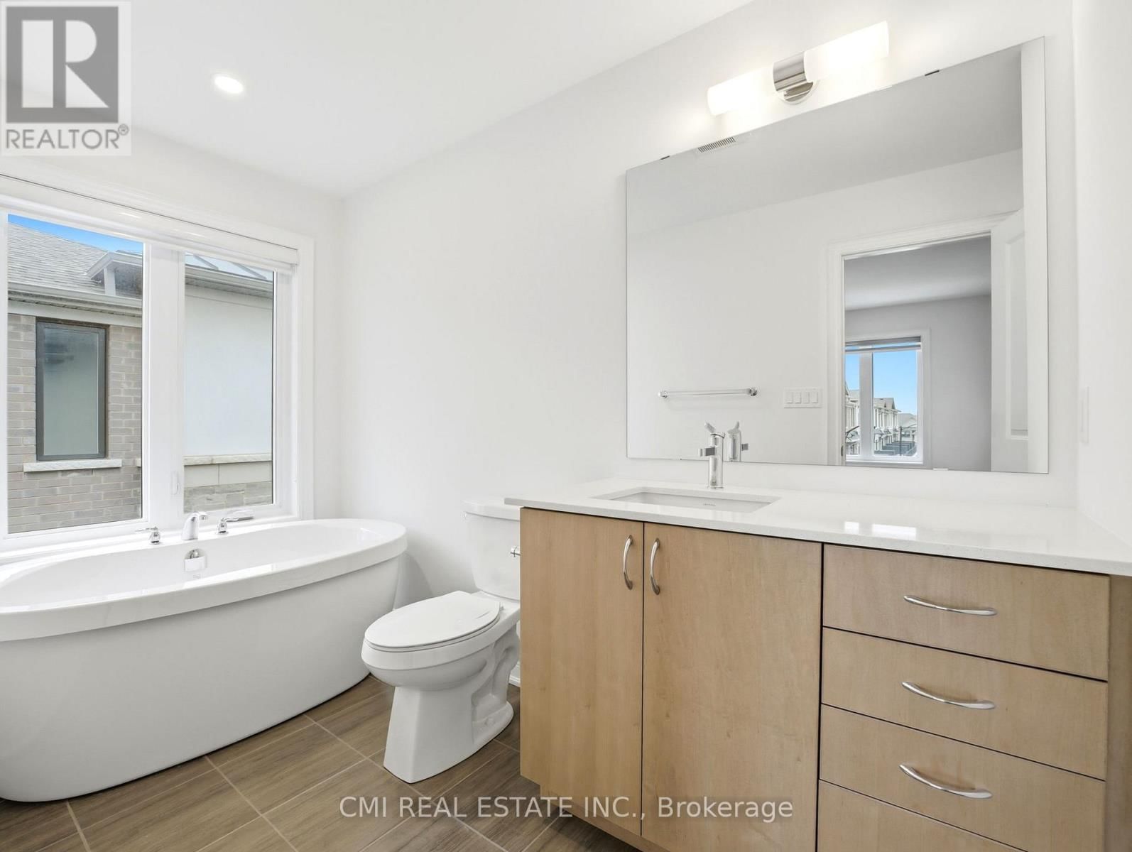 2168 POSTMASTER DRIVE Image 35