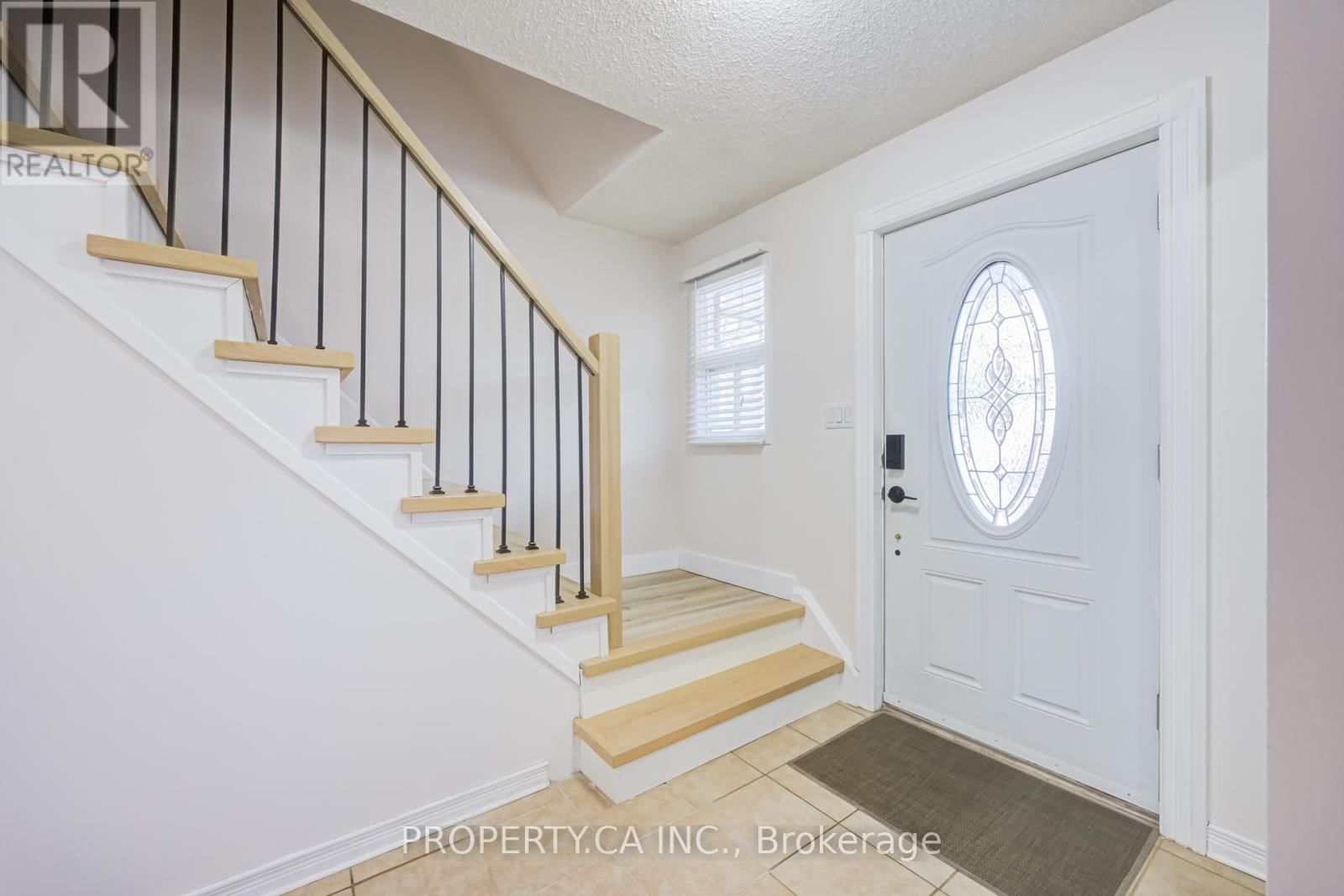 10 MARA CRESCENT Image 10