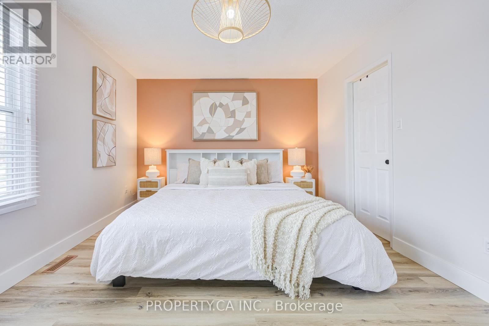 10 MARA CRESCENT Image 12