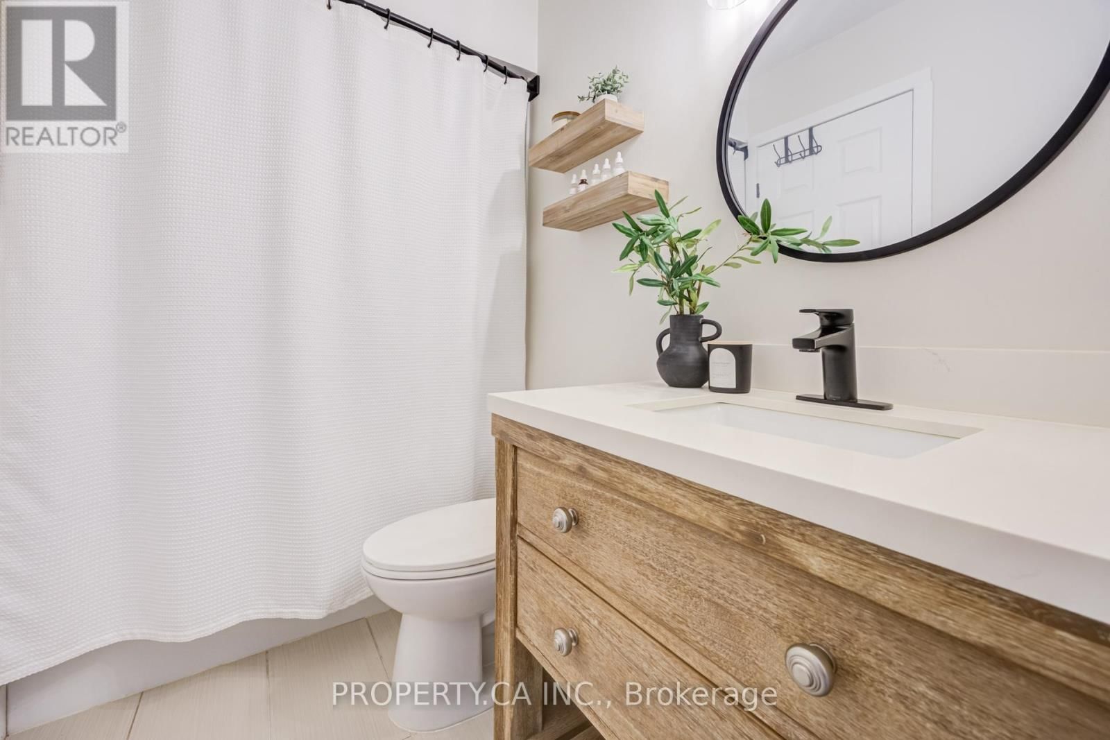 10 MARA CRESCENT Image 14