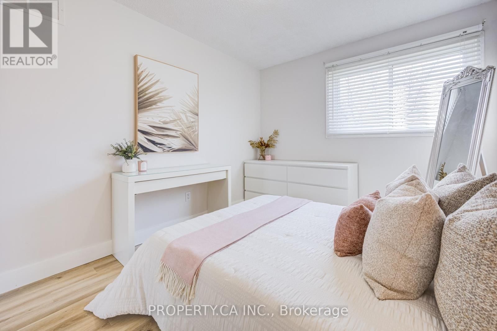 10 MARA CRESCENT Image 16