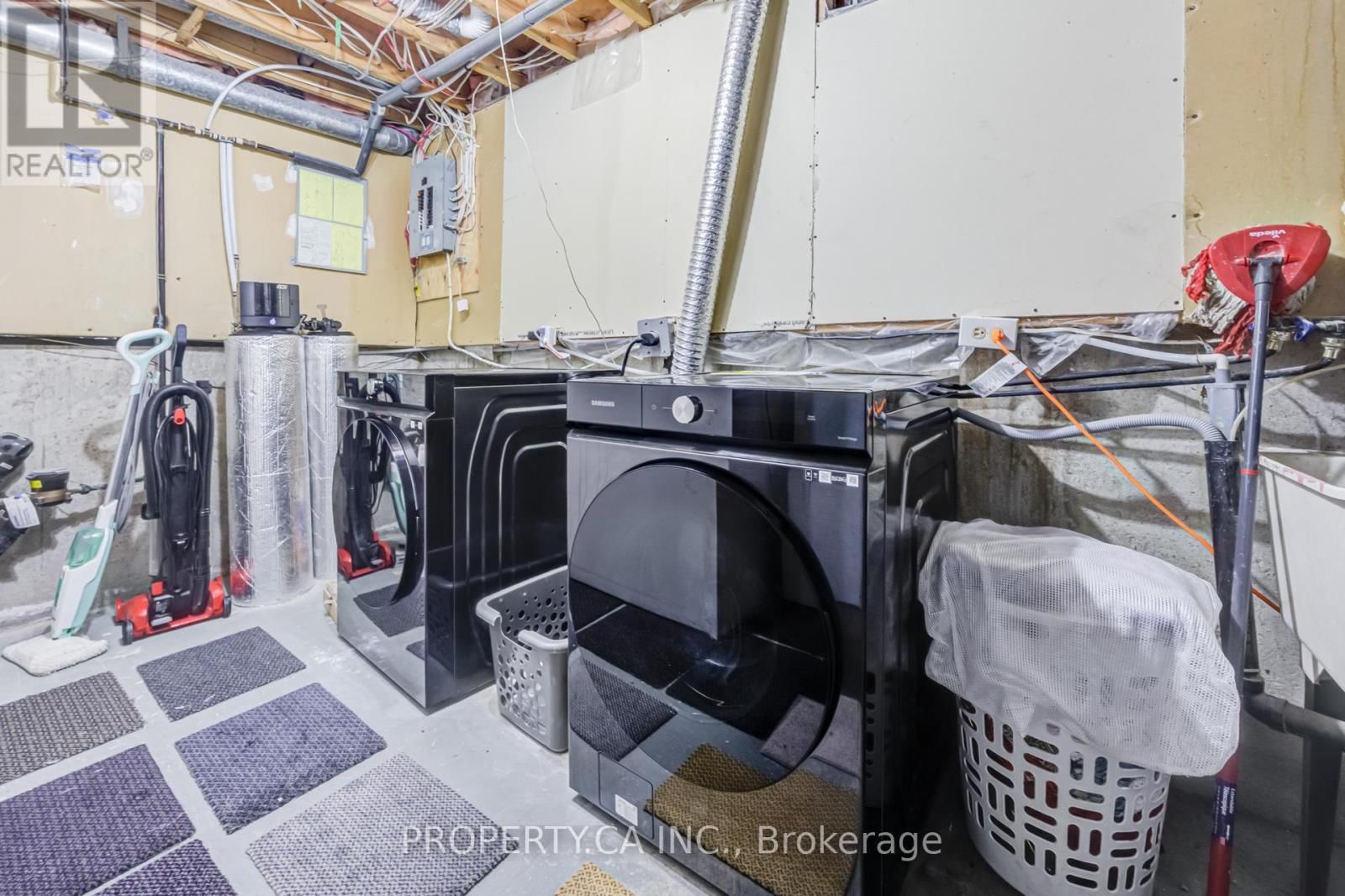 10 MARA CRESCENT Image 23