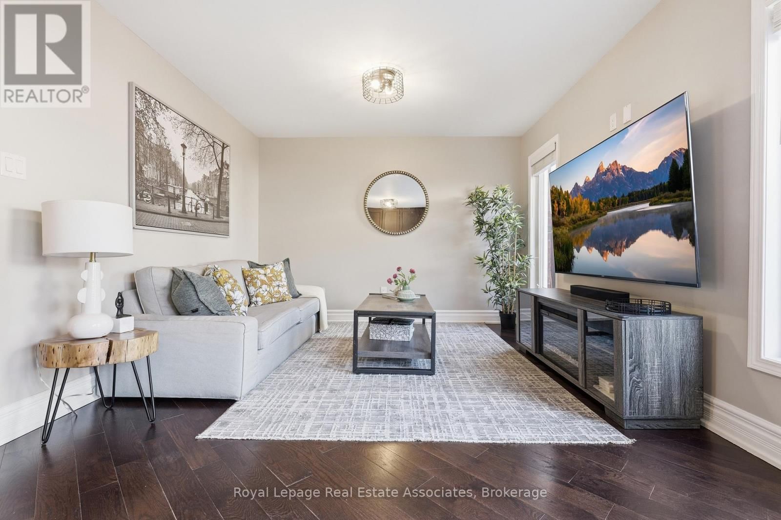 362 CAVANAGH LANE Image 7