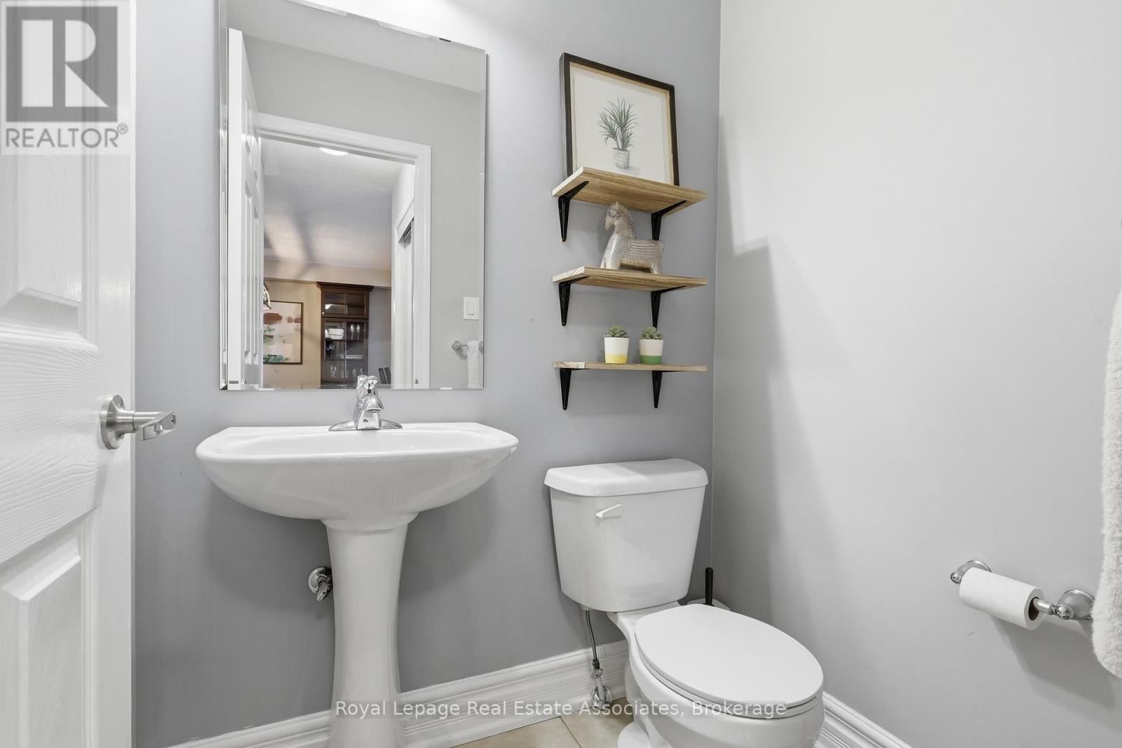 362 CAVANAGH LANE Image 8