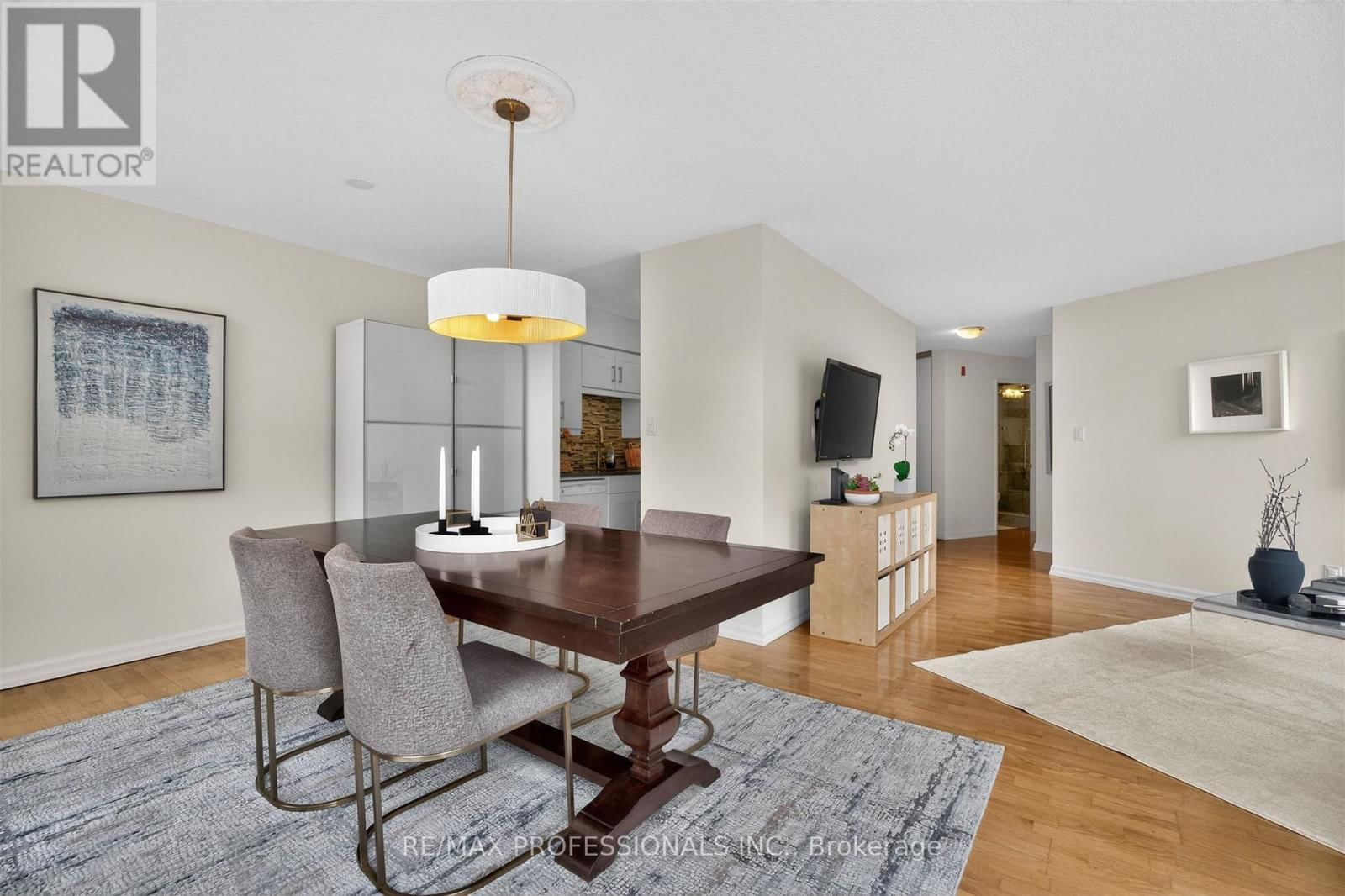 620 - 20 SOUTHPORT STREET Image 13