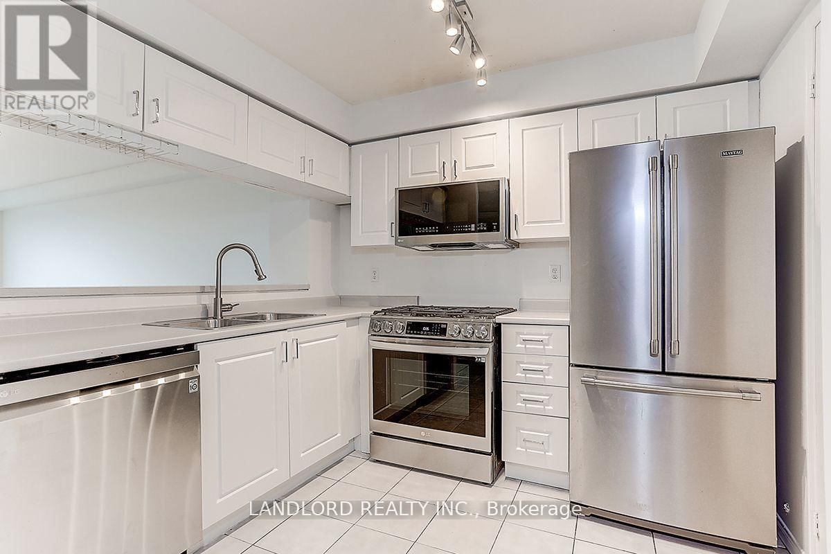 811 - 190 MANITOBA STREET Image 10