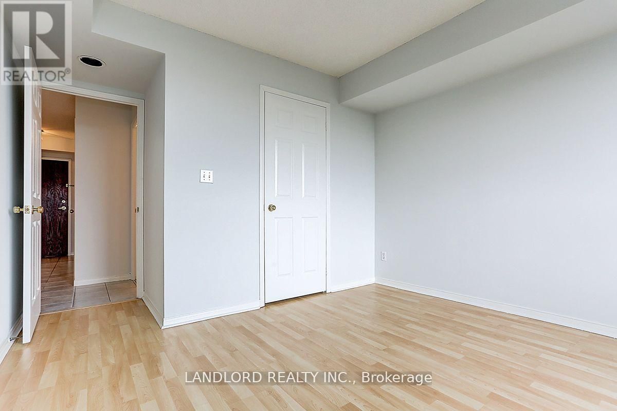 811 - 190 MANITOBA STREET Image 18