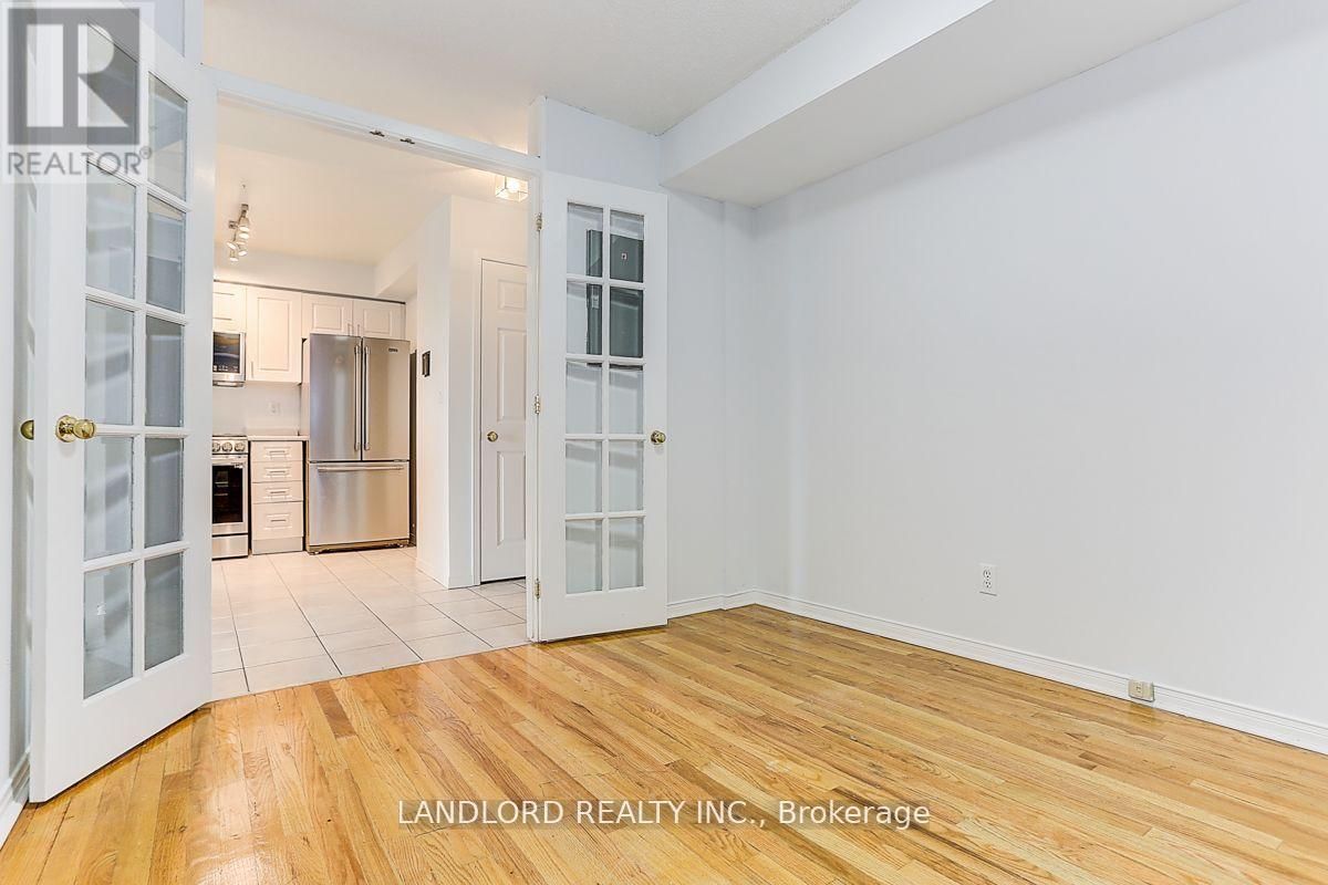 811 - 190 MANITOBA STREET Image 23