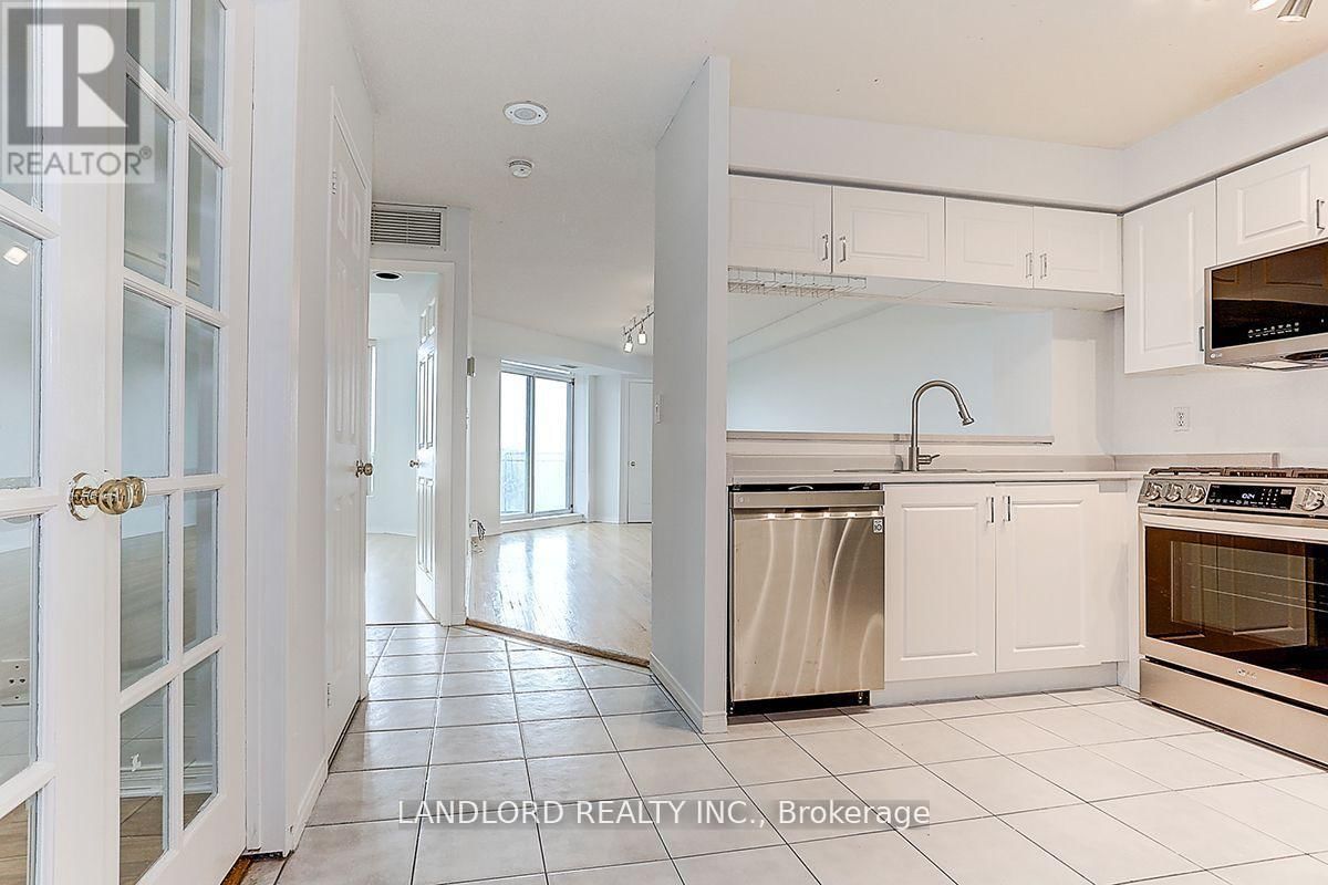 811 - 190 MANITOBA STREET Image 4