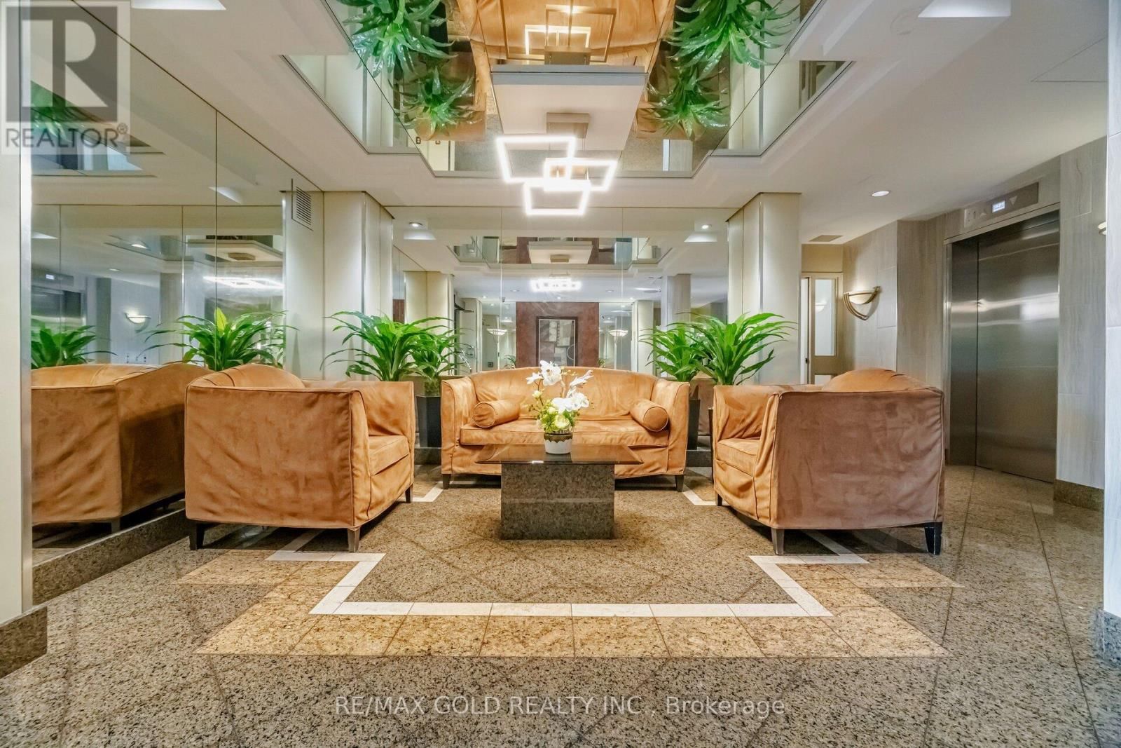 908 - 2091 HURONTARIO STREET Image 36