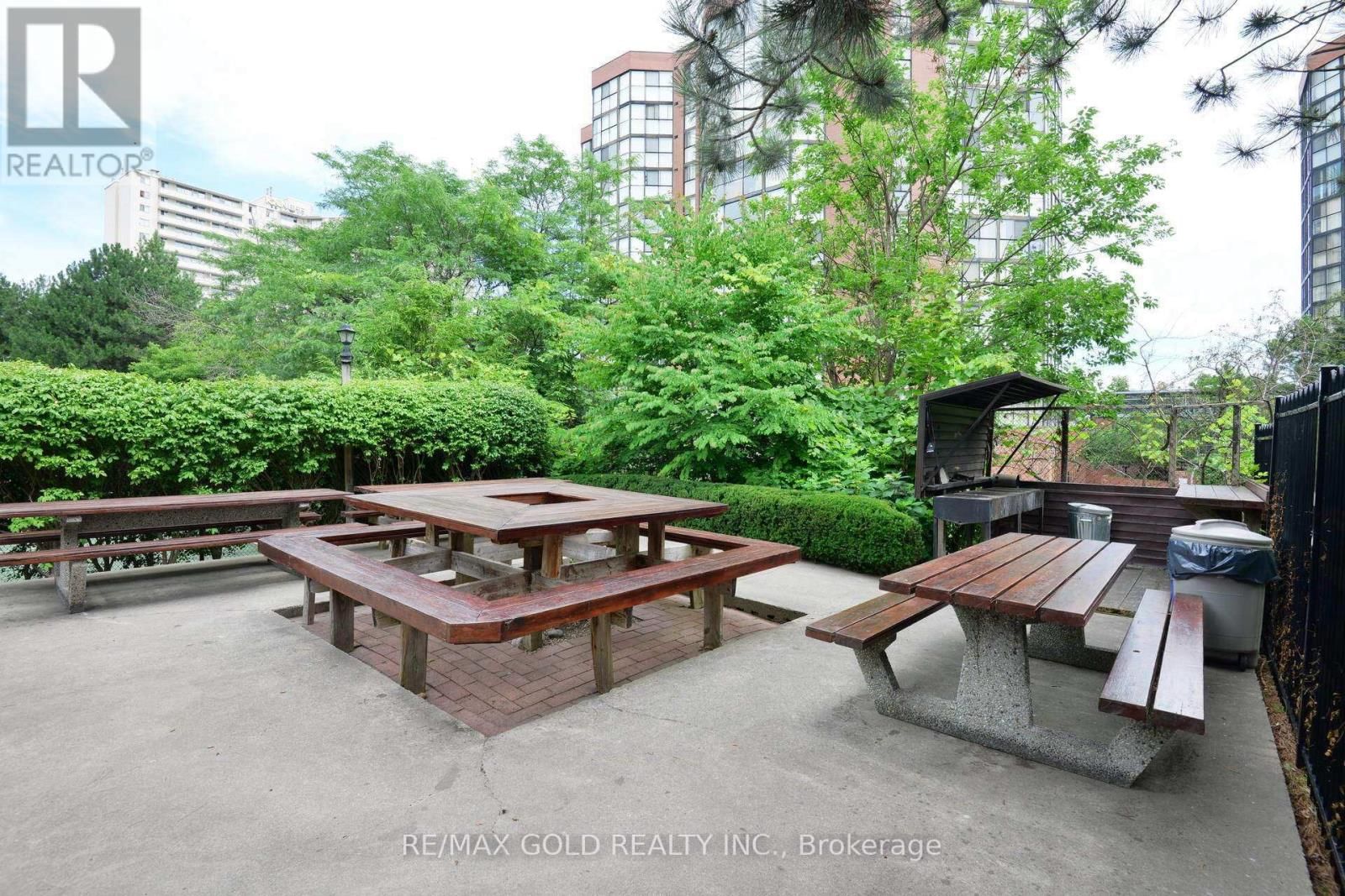 908 - 2091 HURONTARIO STREET Image 45