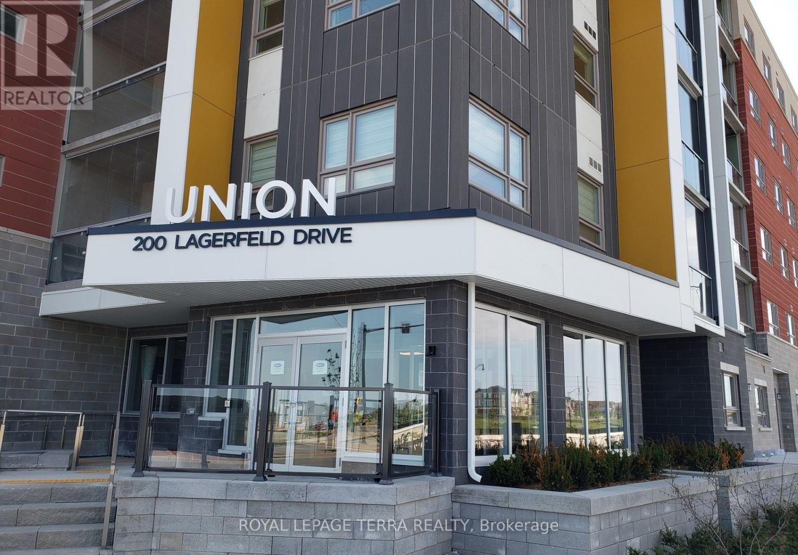 320 - 200 LAGERFIELD DRIVE Image 1