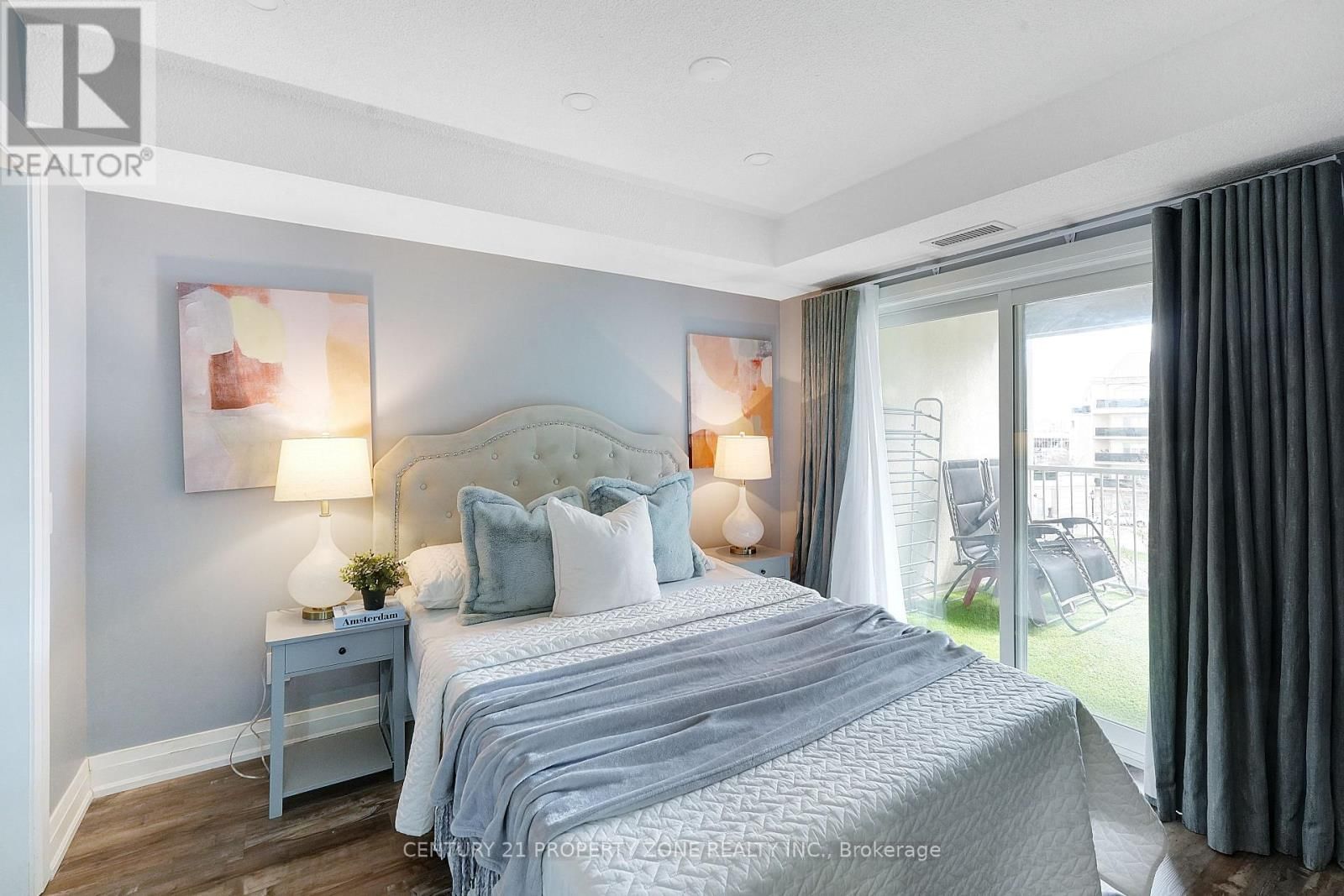 1401 - 8 DAYSPRING CIRCLE Image 13