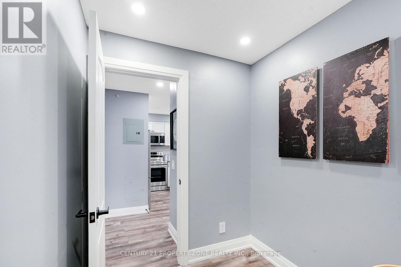 1401 - 8 DAYSPRING CIRCLE Image 22