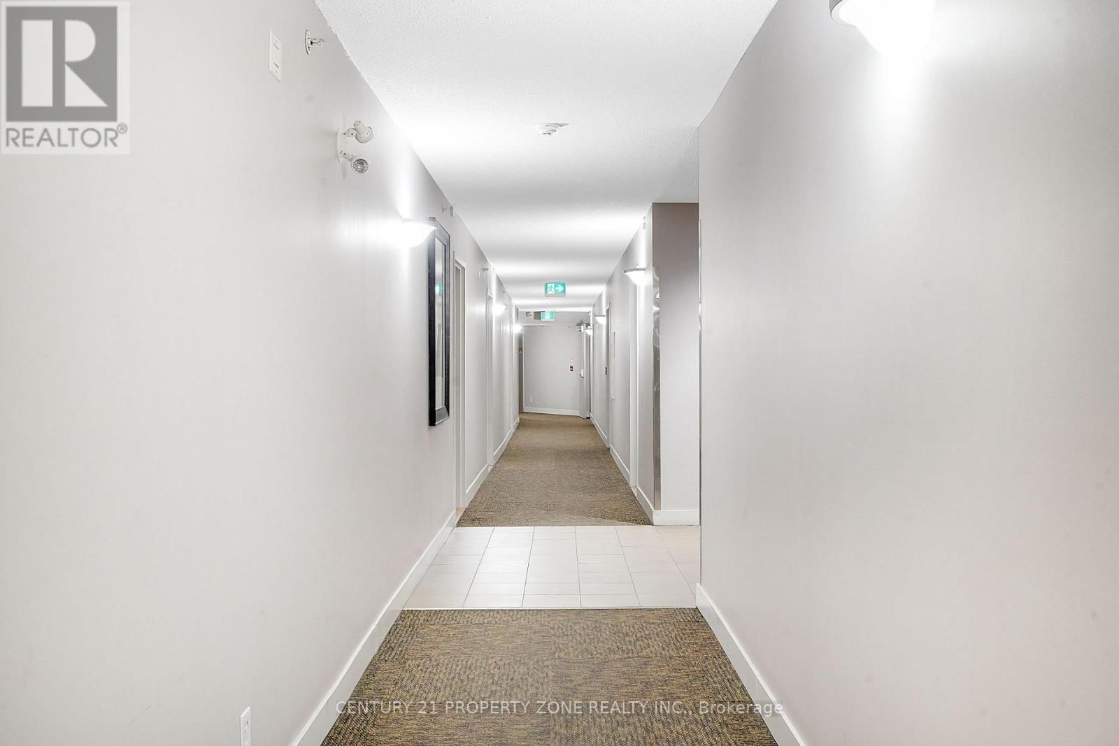 1401 - 8 DAYSPRING CIRCLE Image 27