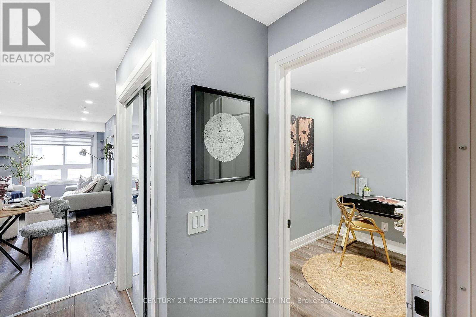 1401 - 8 DAYSPRING CIRCLE Image 29