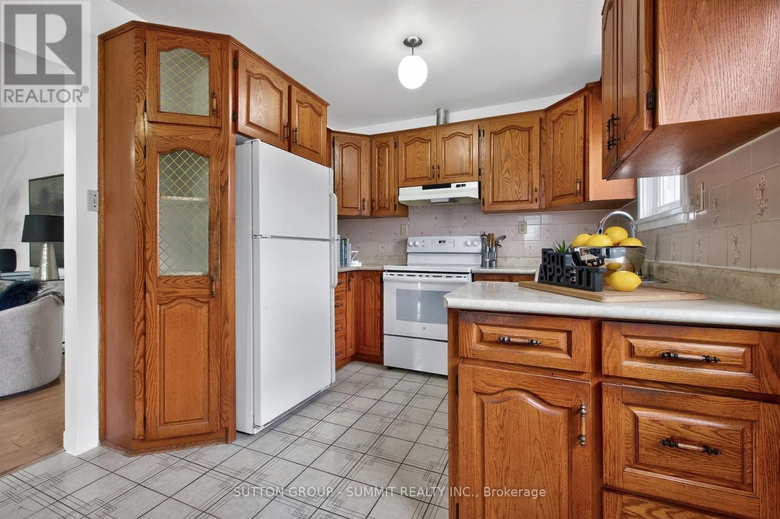 51 BARRHEAD CRESCENT Image 16