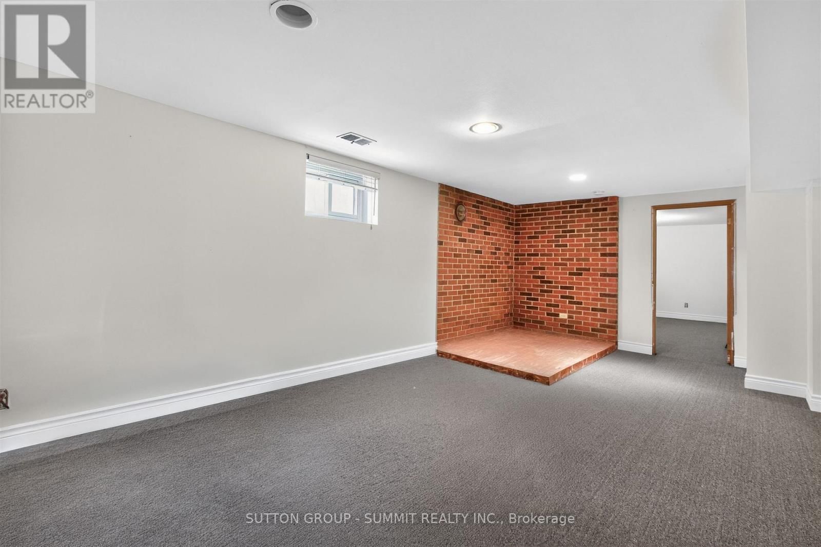 51 BARRHEAD CRESCENT Image 28