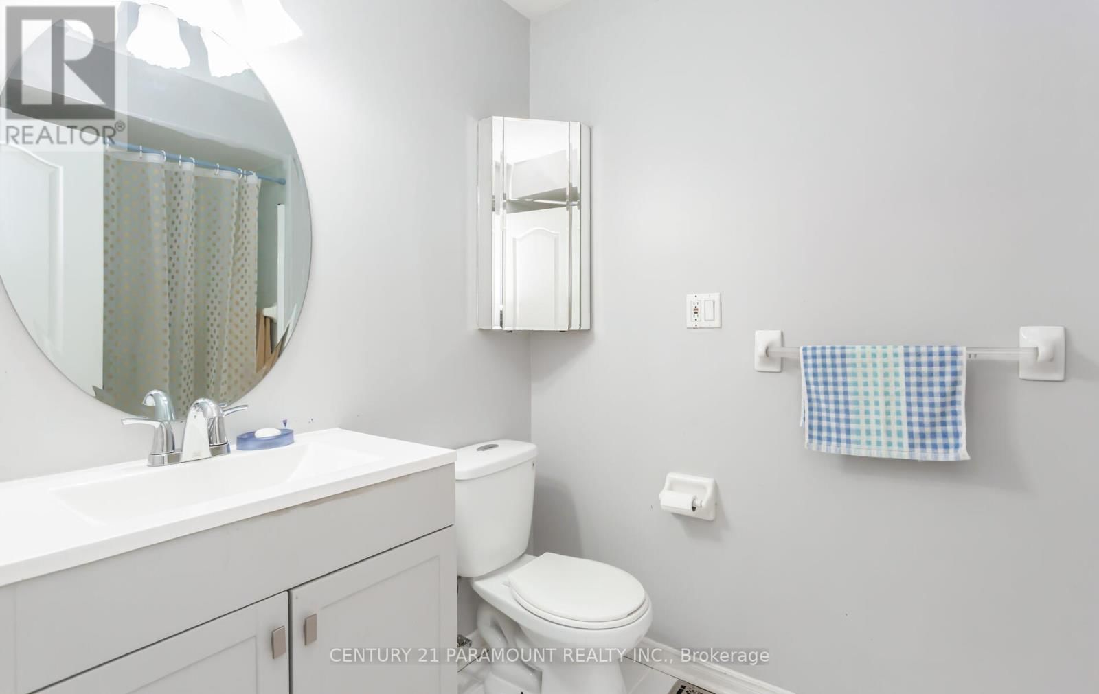 106 WILDBERRY CRESCENT Image 23