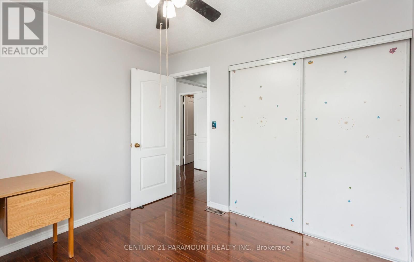 106 WILDBERRY CRESCENT Image 29