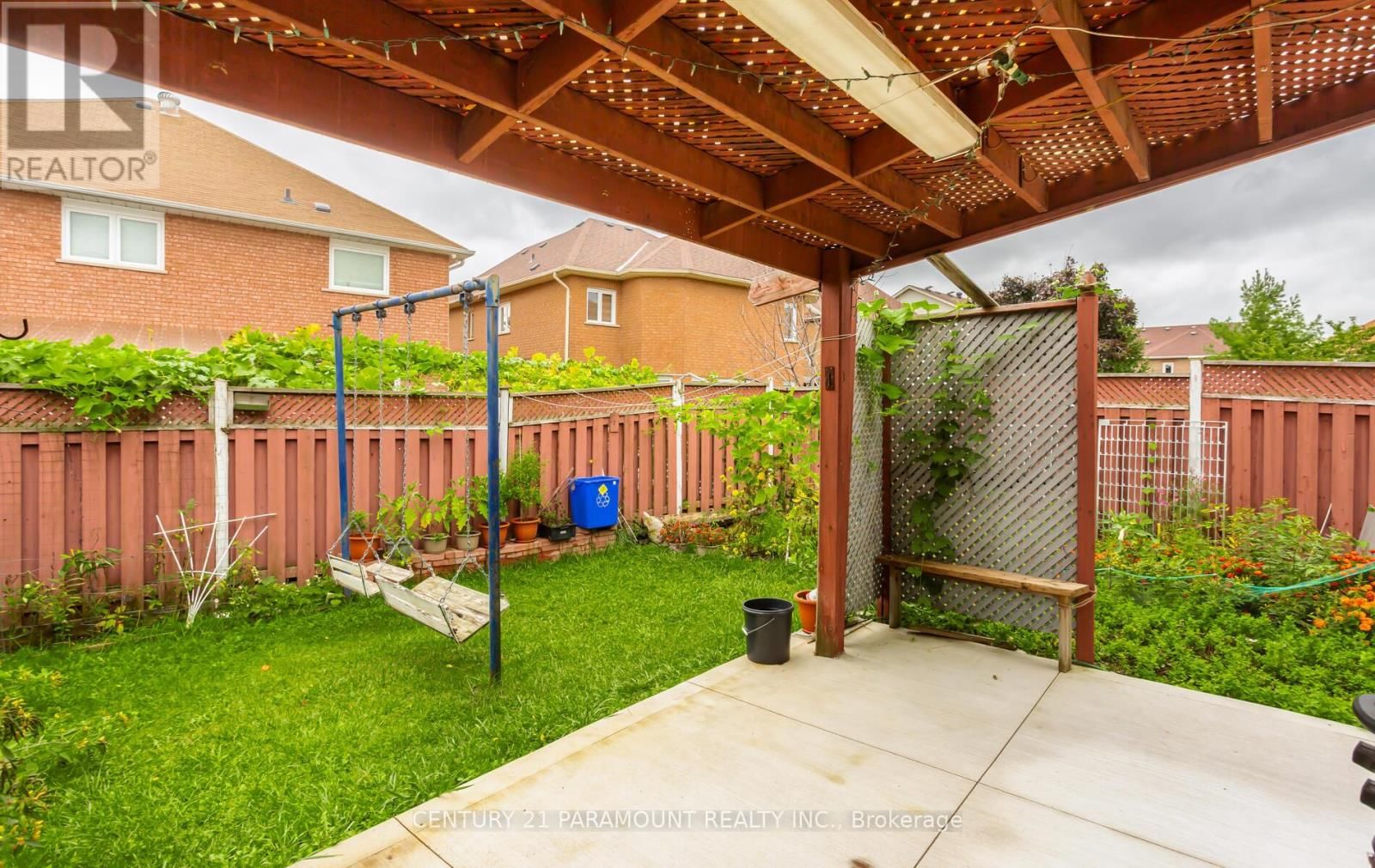 106 WILDBERRY CRESCENT Image 40