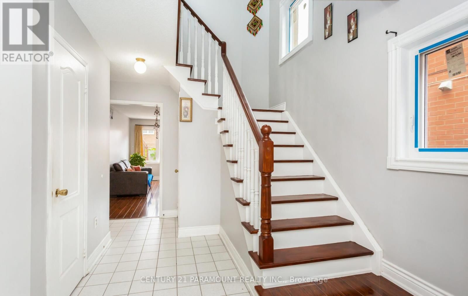 106 WILDBERRY CRESCENT Image 6