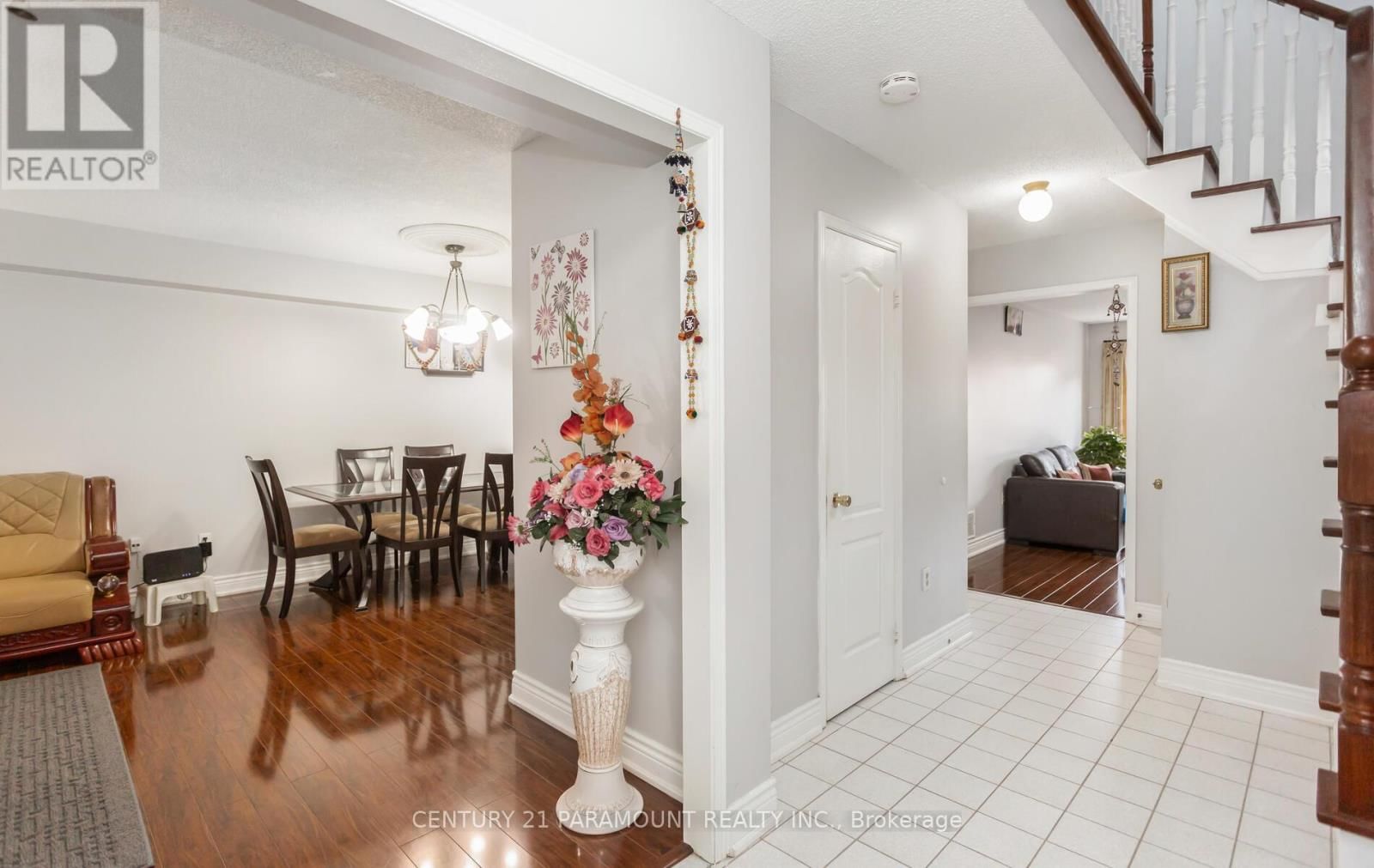 106 WILDBERRY CRESCENT Image 7