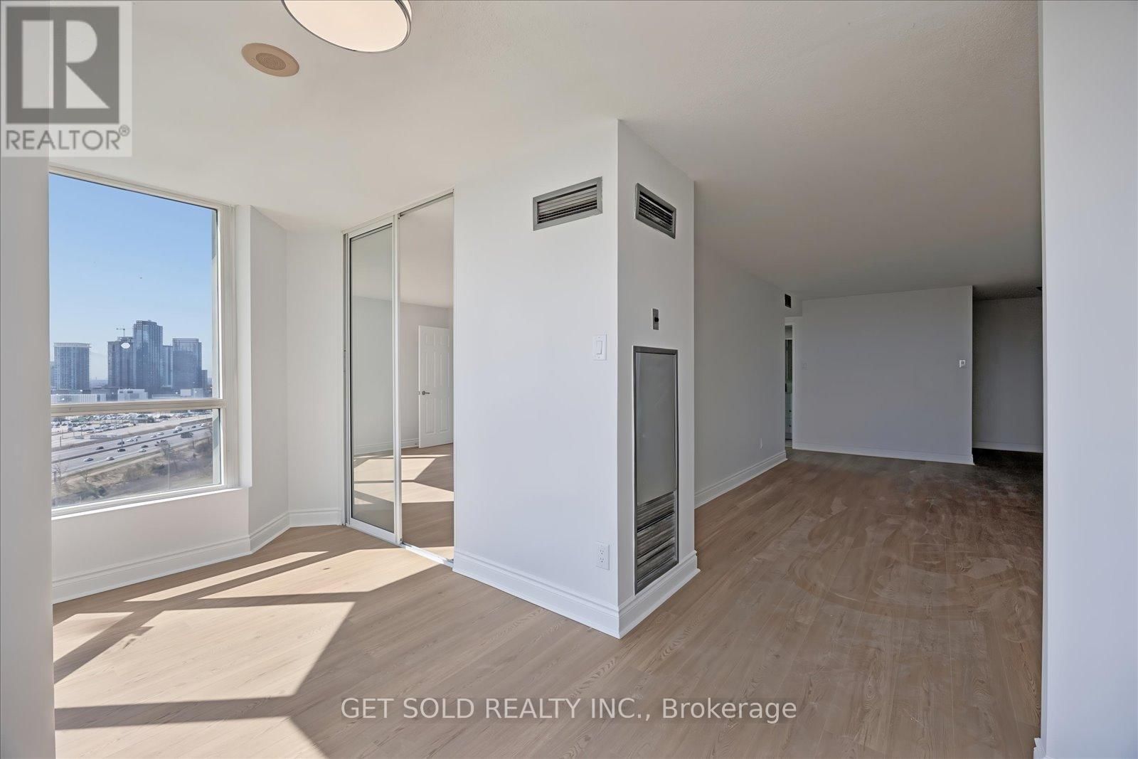 1804 - 4460 TUCANA COURT Image 13