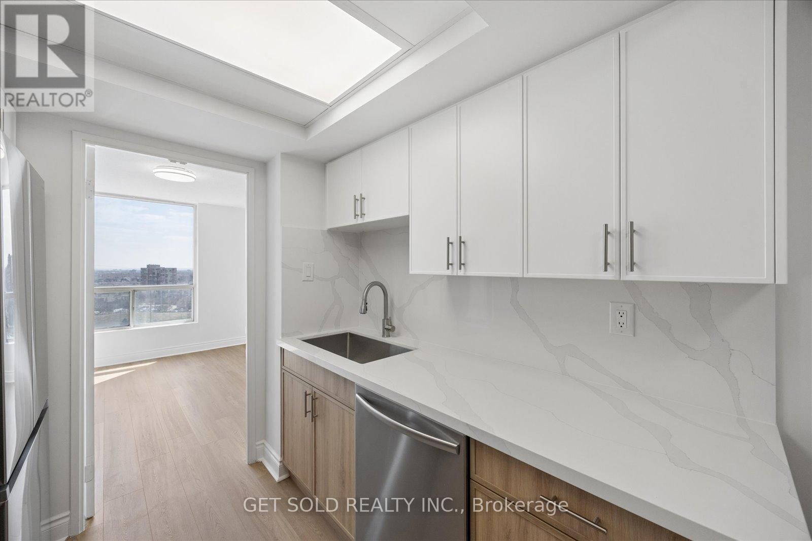 1804 - 4460 TUCANA COURT Image 5