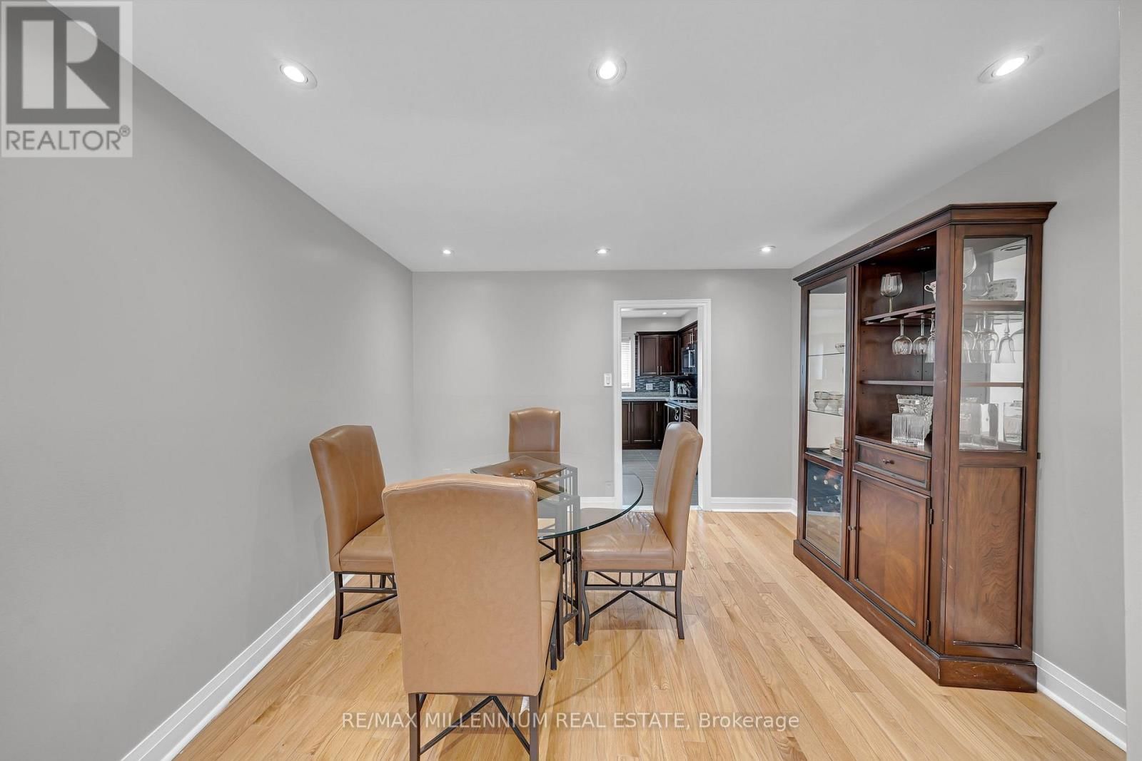 5 - 10 GRANDRAVINE DRIVE Image 11