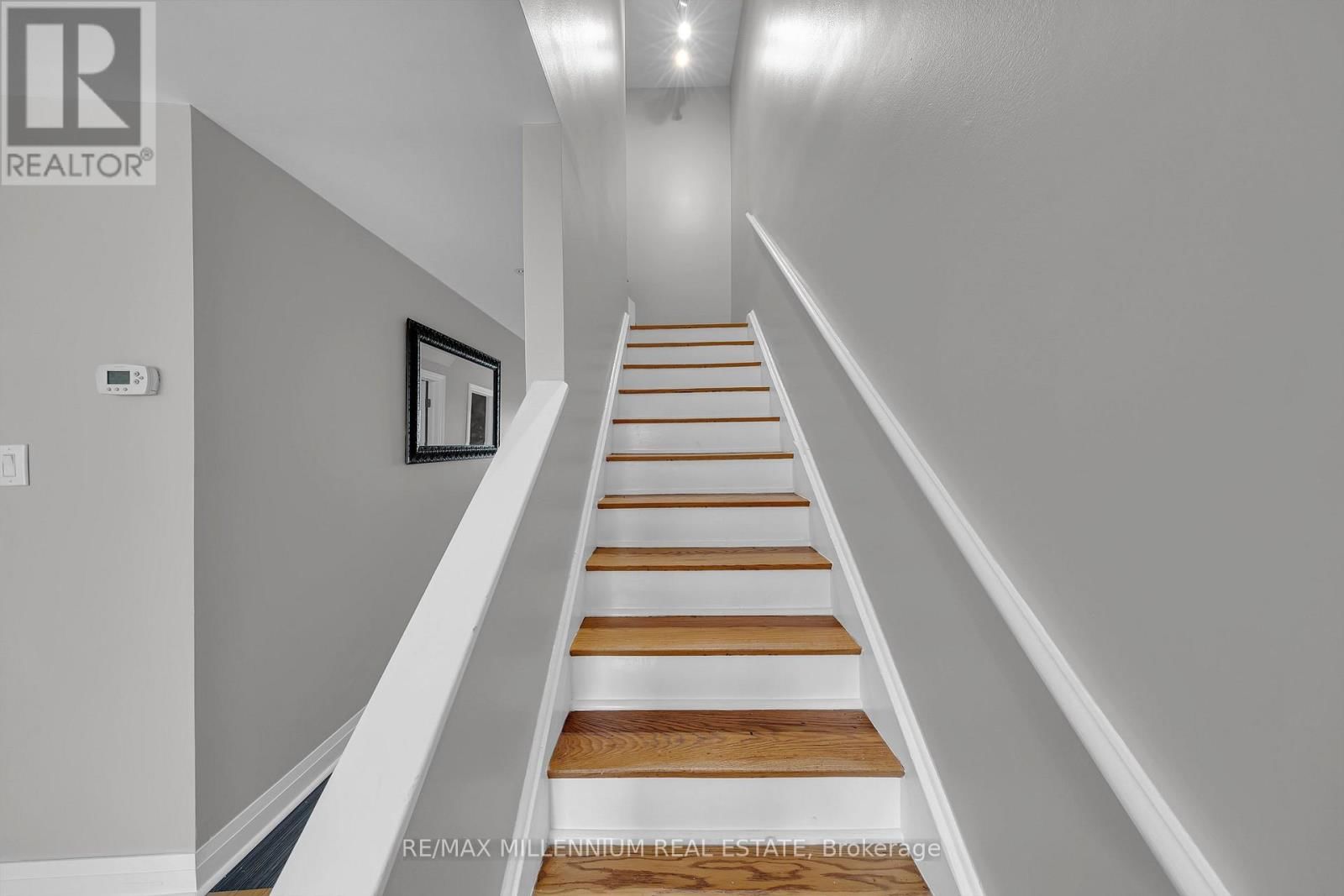 5 - 10 GRANDRAVINE DRIVE Image 13