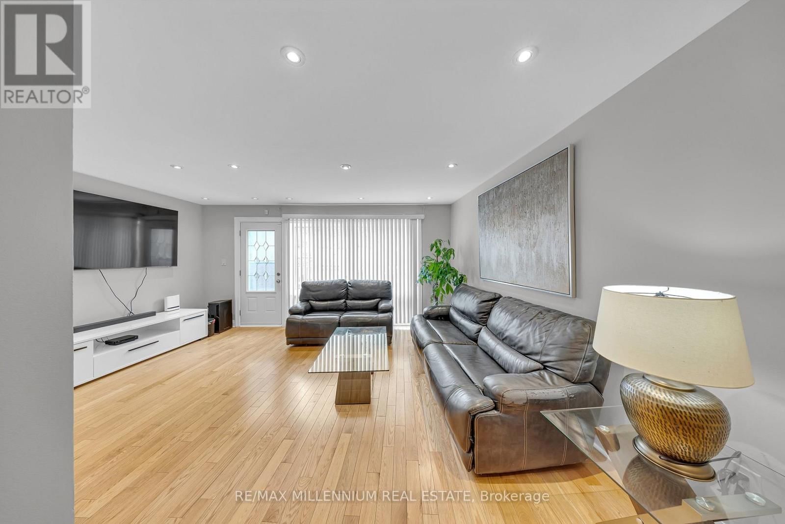 5 - 10 GRANDRAVINE DRIVE Image 4