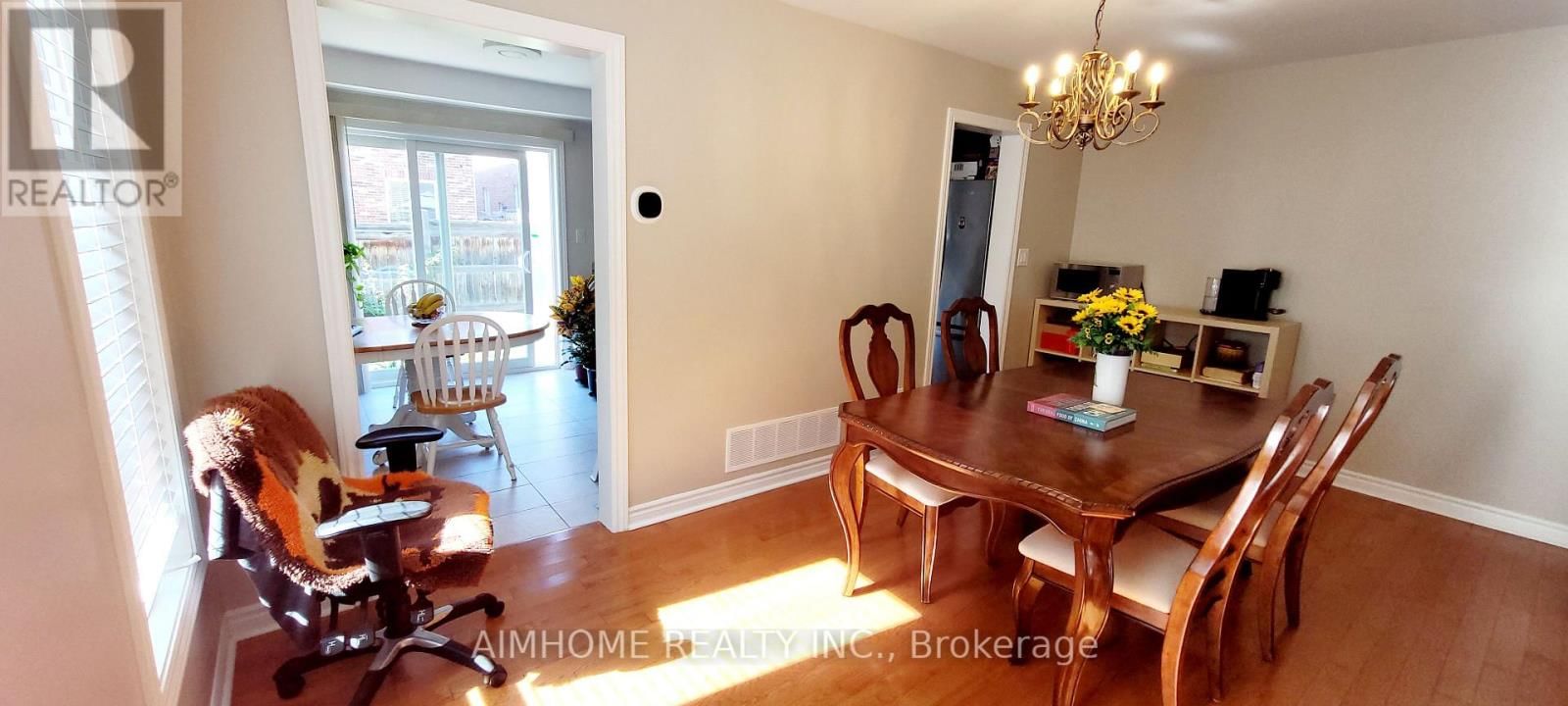 42 PIANE AVENUE Image 6