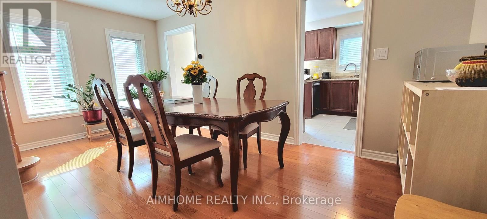 42 PIANE AVENUE Image 7