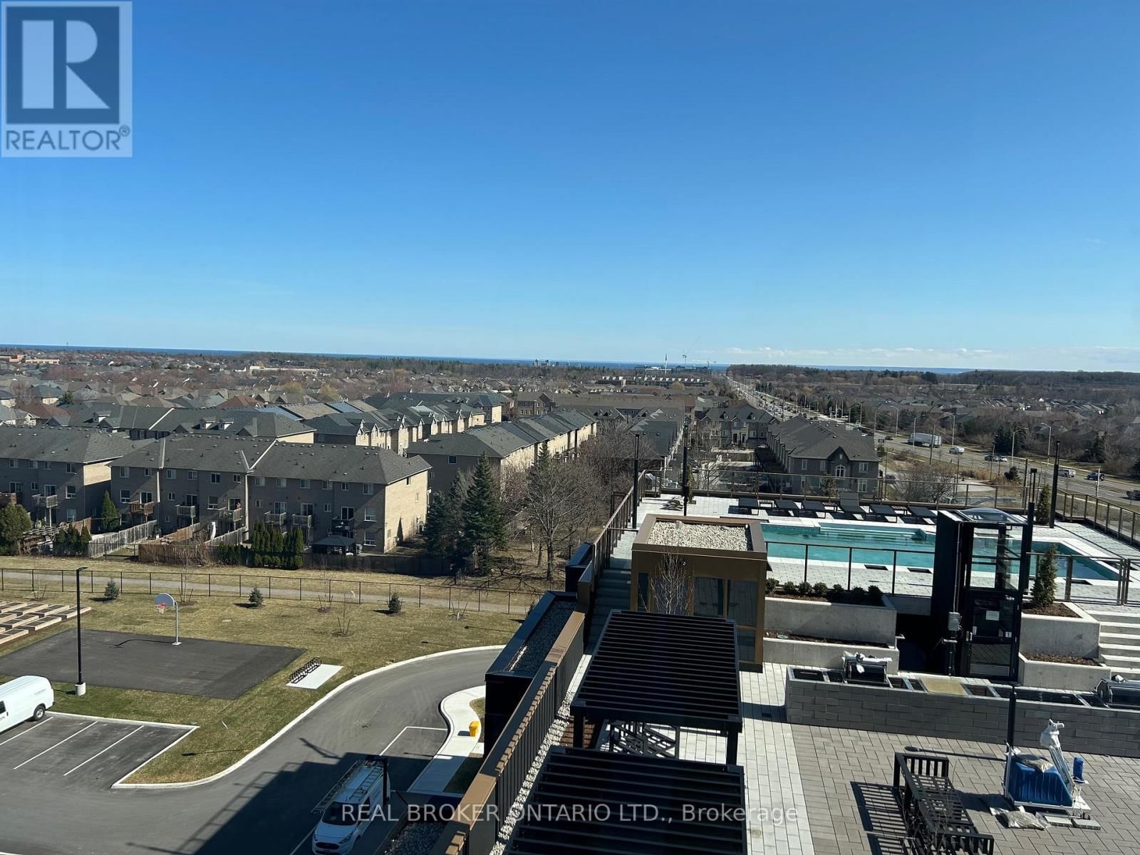 703 - 2333 KHALSA GATE Image 16