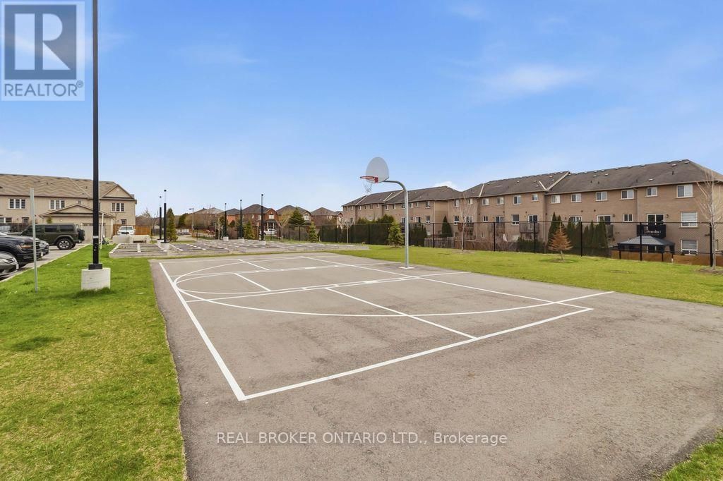 703 - 2333 KHALSA GATE Image 31